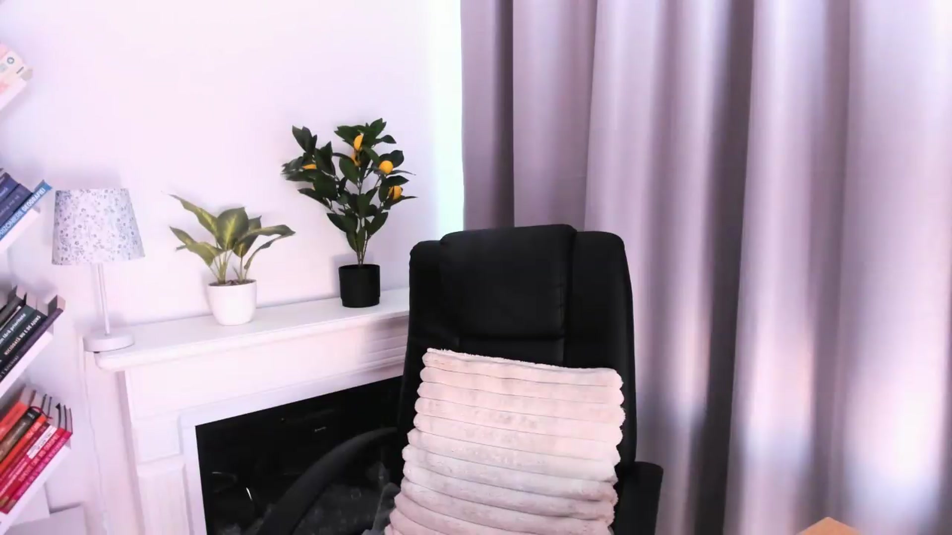 Gallery image thumbnail from WickedJolie's myfreecams stream on, 09/02/2026, 11:58 image 13 of 20