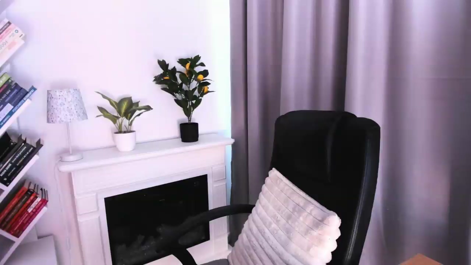 Gallery image thumbnail from WickedJolie's myfreecams stream on, 09/10/2026, 09:53 image 5 of 20