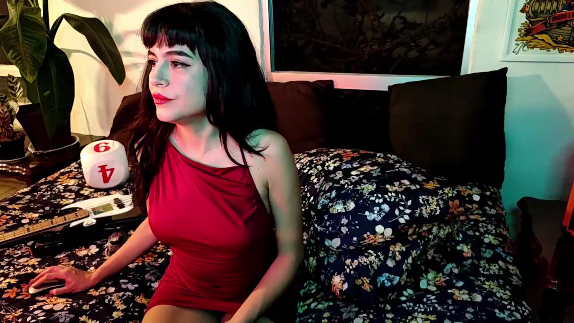 Gallery image thumbnail from Wicked_Felina's myfreecams stream on, 08/27/2026, 08:07 image 15 of 20