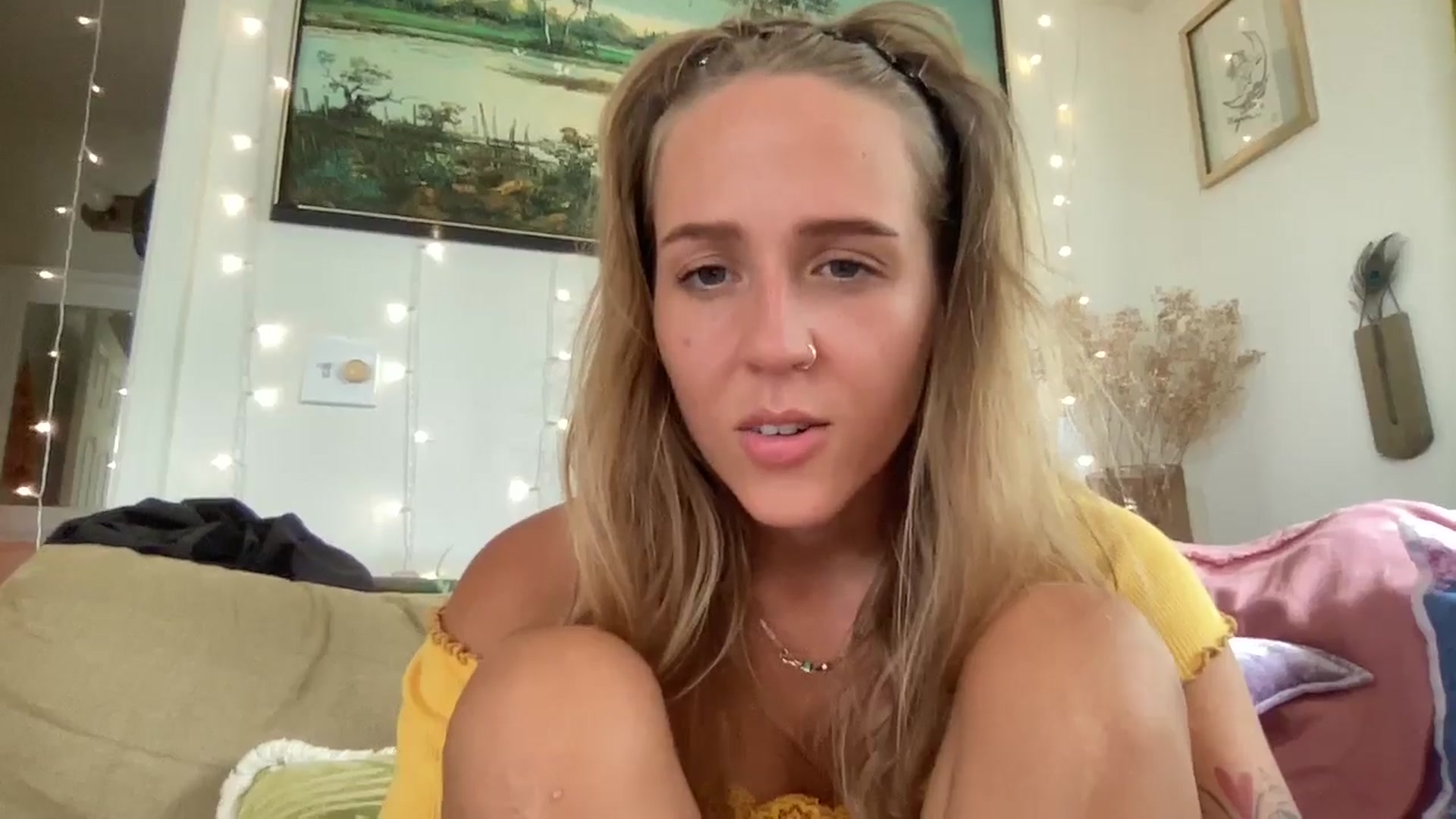 Gallery image thumbnail from WifeyElla's myfreecams stream on, 02/28/2025, 01:02 image 19 of 20