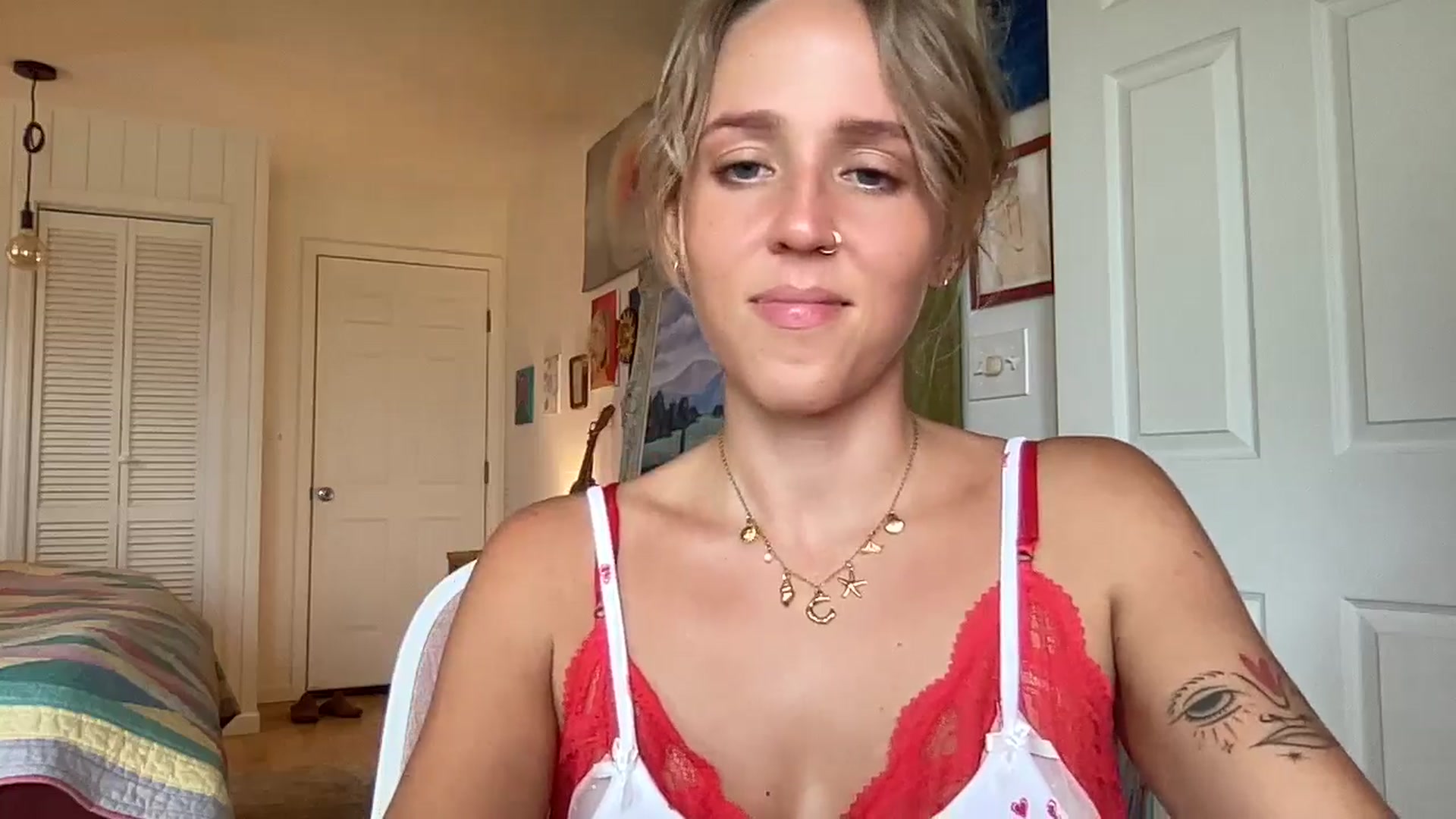 Gallery image thumbnail from WifeyElla's myfreecams stream on, 05/11/2025, 24:15 image 8 of 20