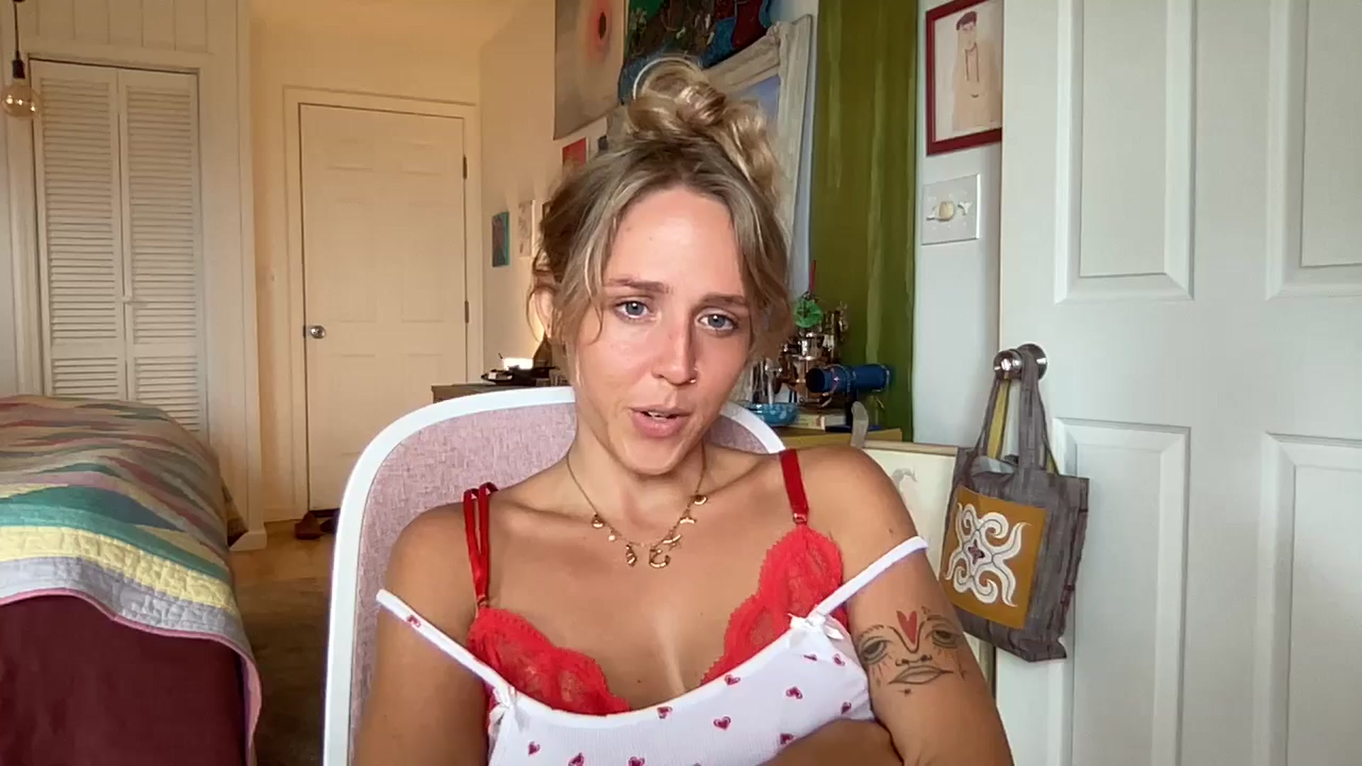 Gallery image thumbnail from WifeyElla's myfreecams stream on, 05/11/2025, 24:15 image 17 of 20