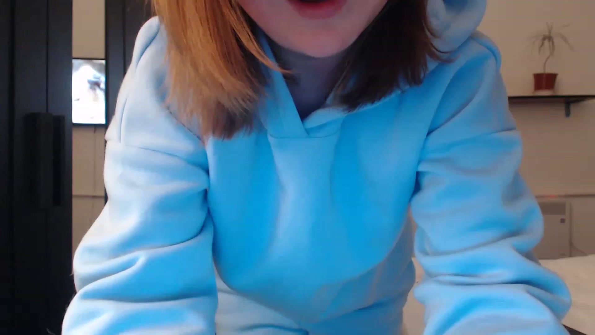 Gallery image thumbnail from WildButt's myfreecams stream on, 12/05/2022, 19:58 image 14 of 20