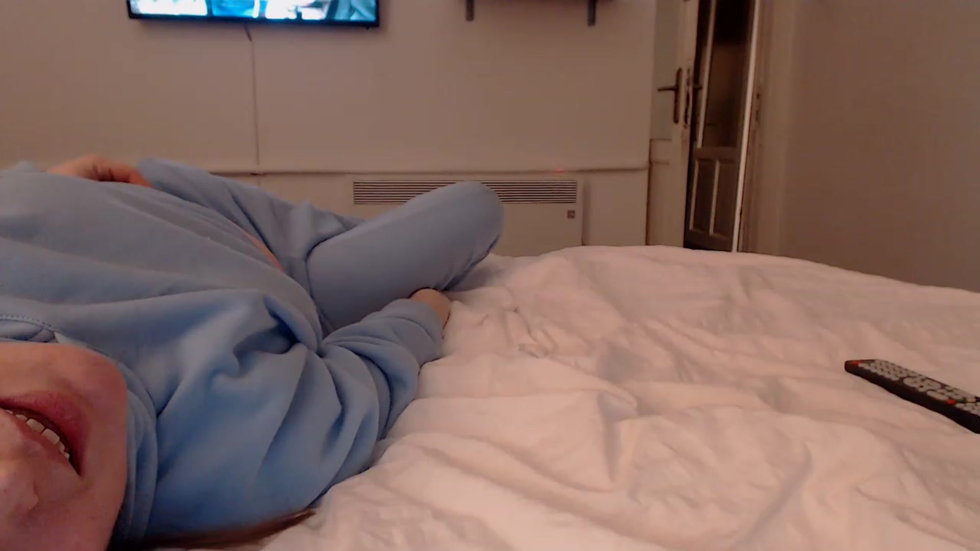 Gallery image thumbnail from WildButt's myfreecams stream on, 12/05/2022, 22:33 image 19 of 20