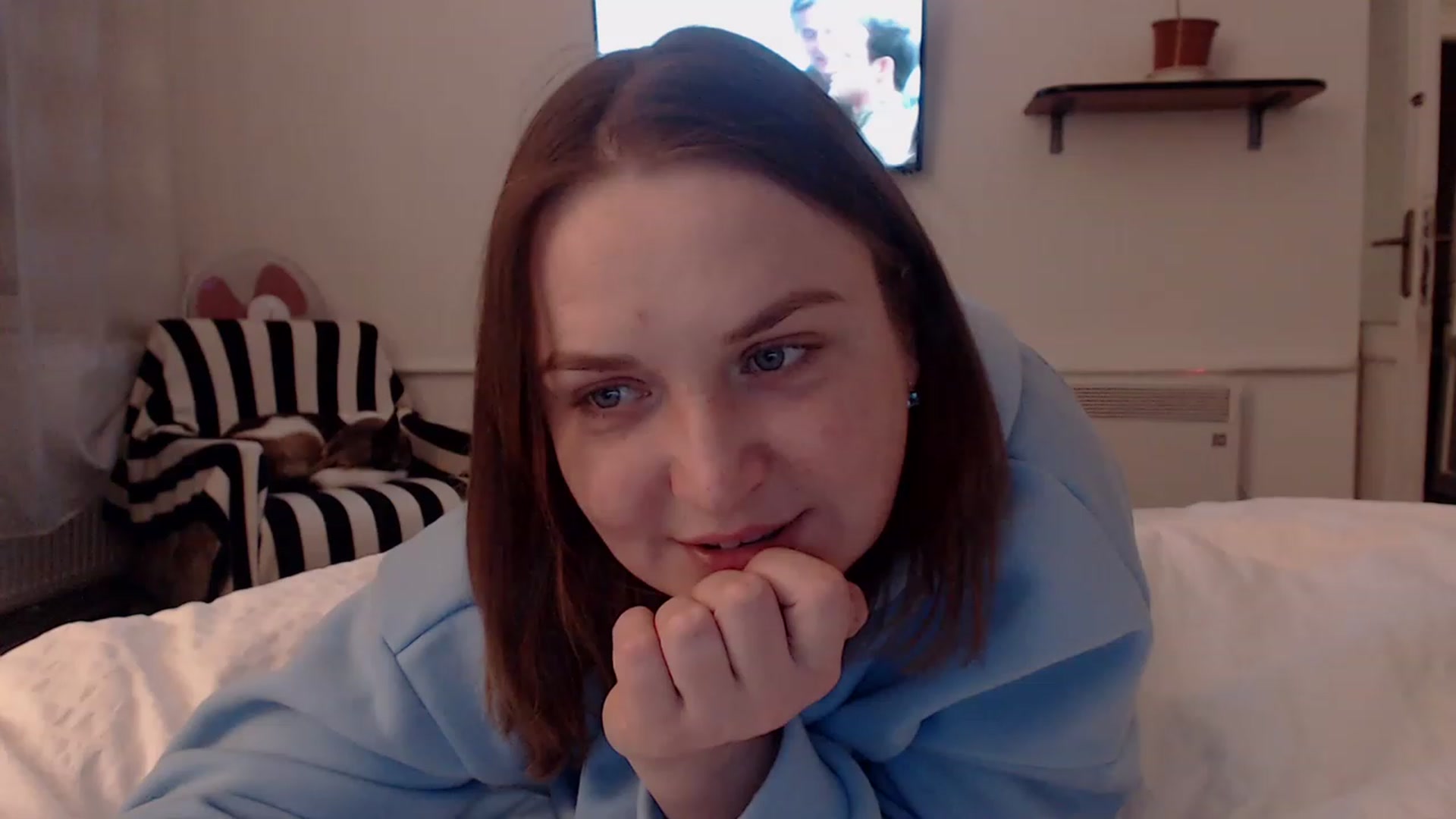 Gallery image thumbnail from WildButt's myfreecams stream on, 12/05/2022, 22:33 image 10 of 20
