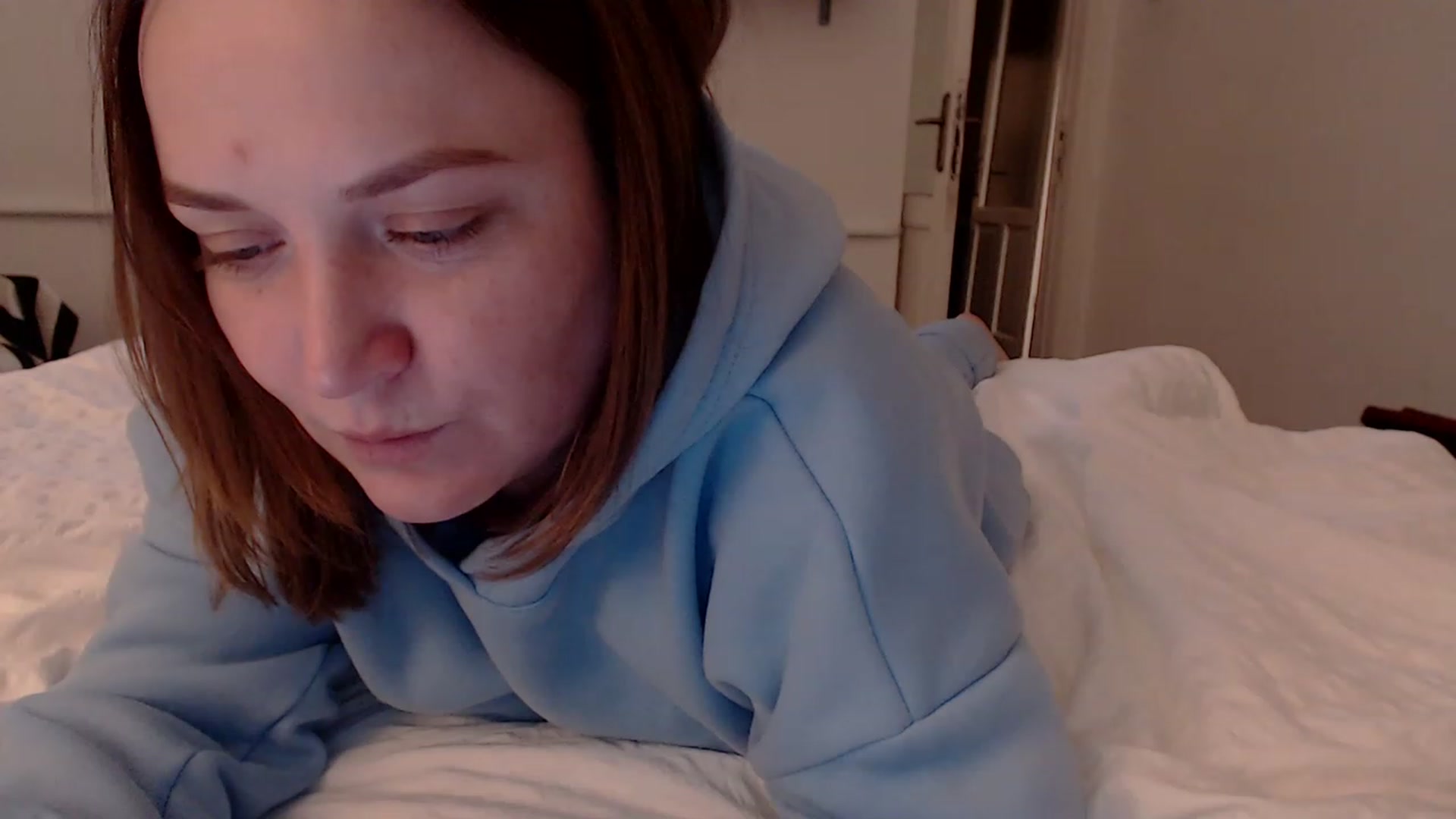 Gallery image thumbnail from WildButt's myfreecams stream on, 12/05/2022, 23:21 image 20 of 20