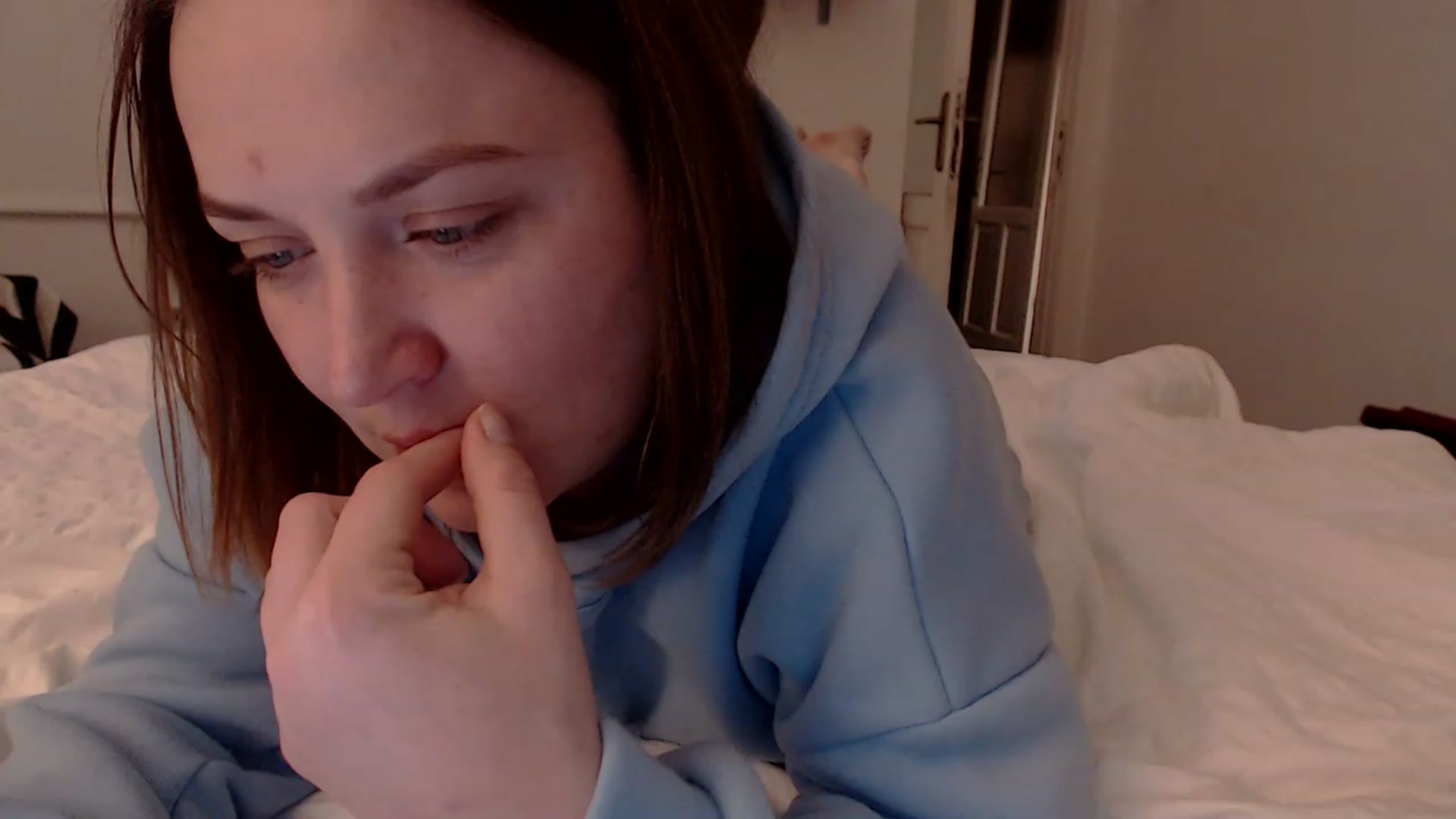 Gallery image thumbnail from WildButt's myfreecams stream on, 12/05/2022, 23:21 image 17 of 20