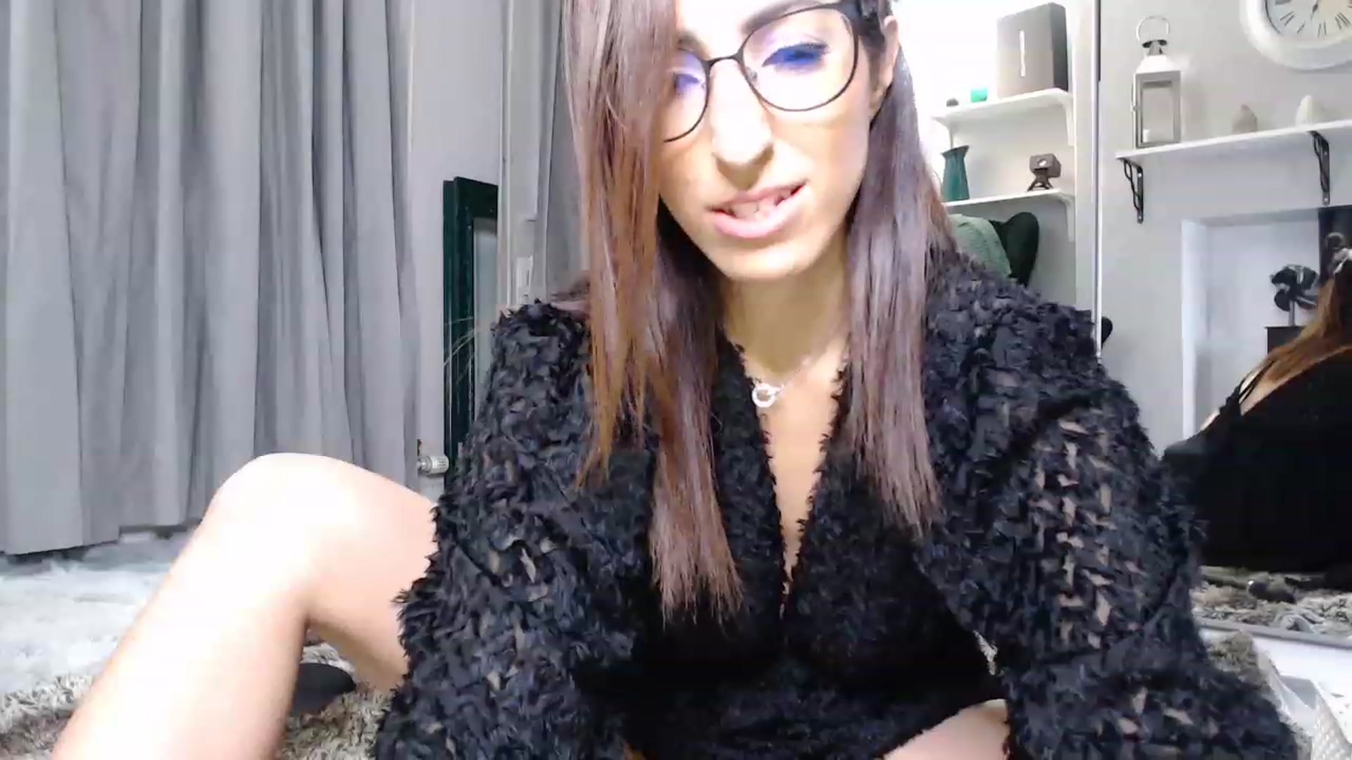 Gallery image thumbnail from WildPersian's myfreecams stream on, 12/05/2022, 07:26 image 10 of 20