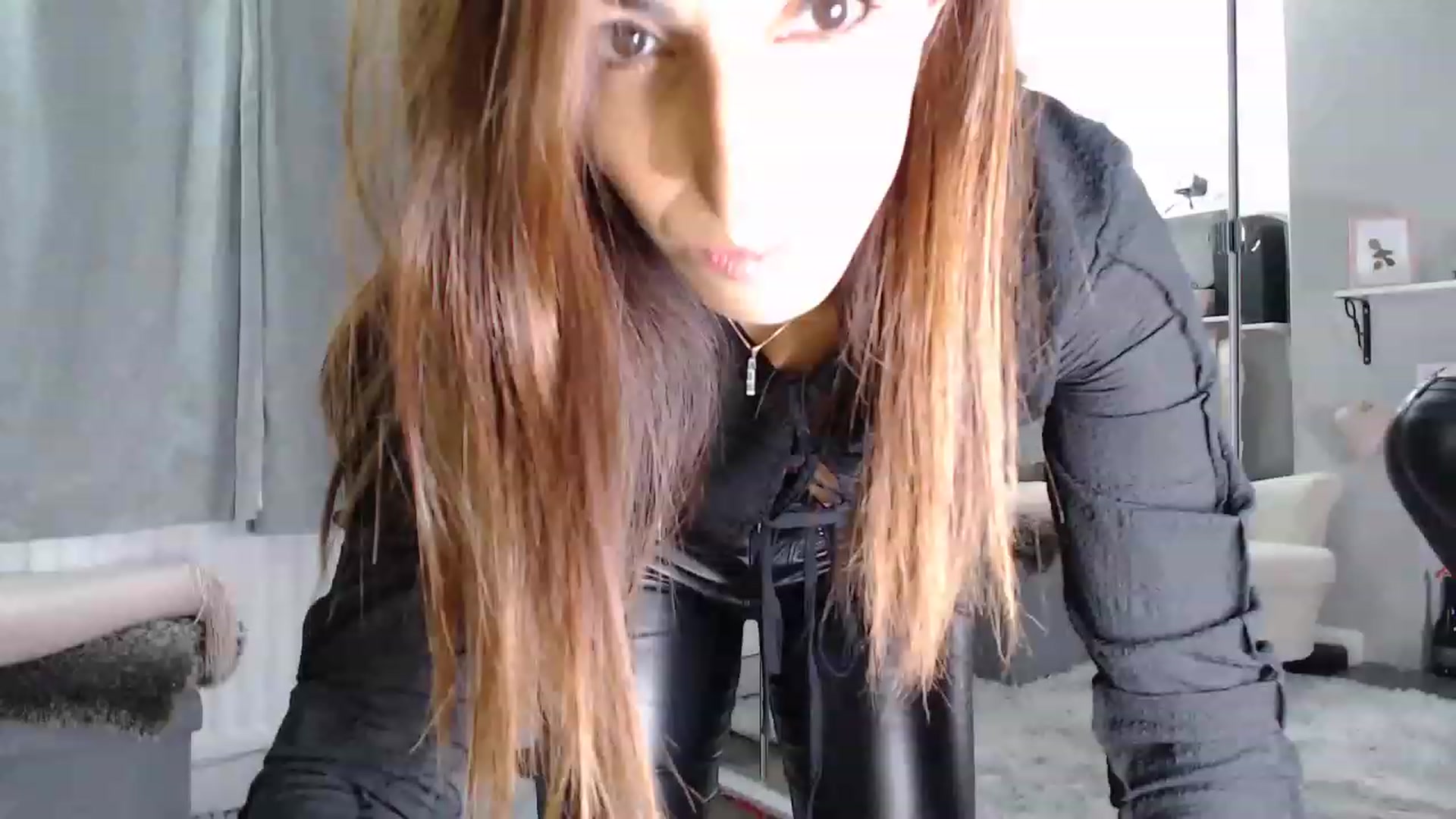 Gallery image thumbnail from WildPersian's myfreecams stream on, 07/03/2023, 05:29 image 1 of 20