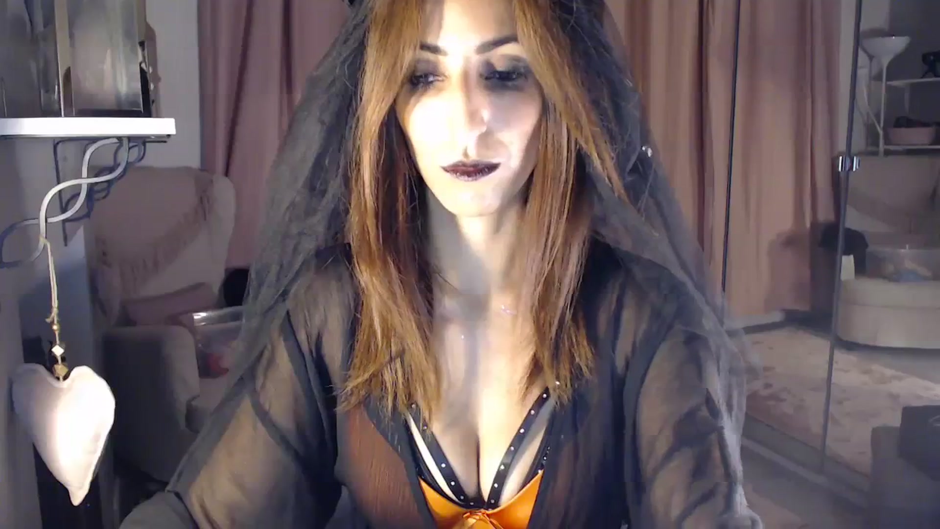 Gallery image thumbnail from WildPersian's myfreecams stream on, 10/13/2023, 05:36 image 2 of 20
