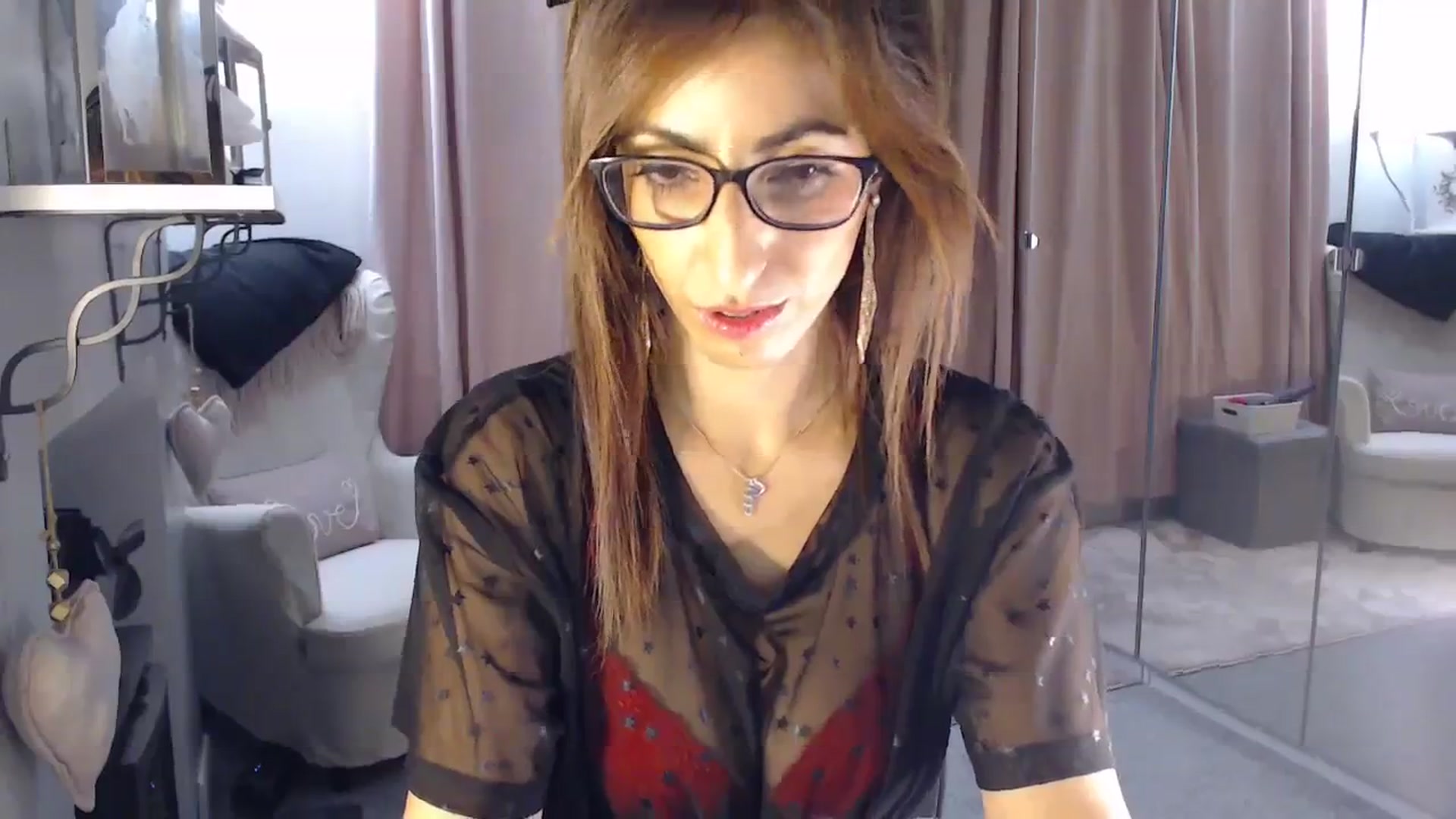 Gallery image thumbnail from WildPersian's myfreecams stream on, 11/06/2023, 06:40 image 3 of 20