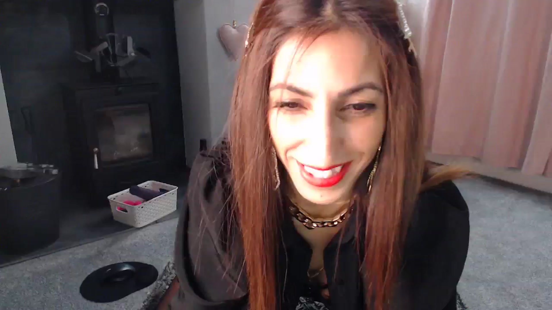 Gallery image thumbnail from WildPersian's myfreecams stream on, 12/14/2023, 06:08 image 1 of 20