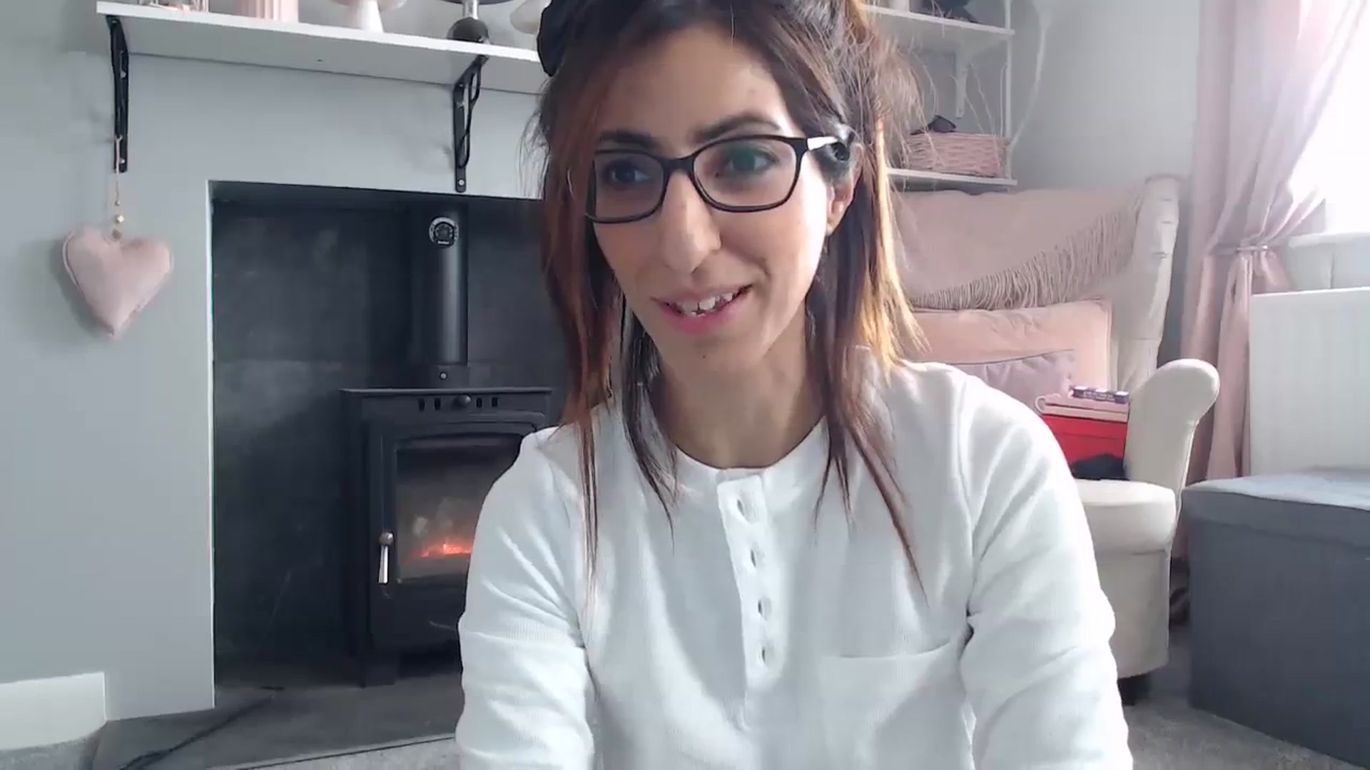 Gallery image thumbnail from WildPersian's myfreecams stream on, 02/01/2024, 10:22 image 12 of 20