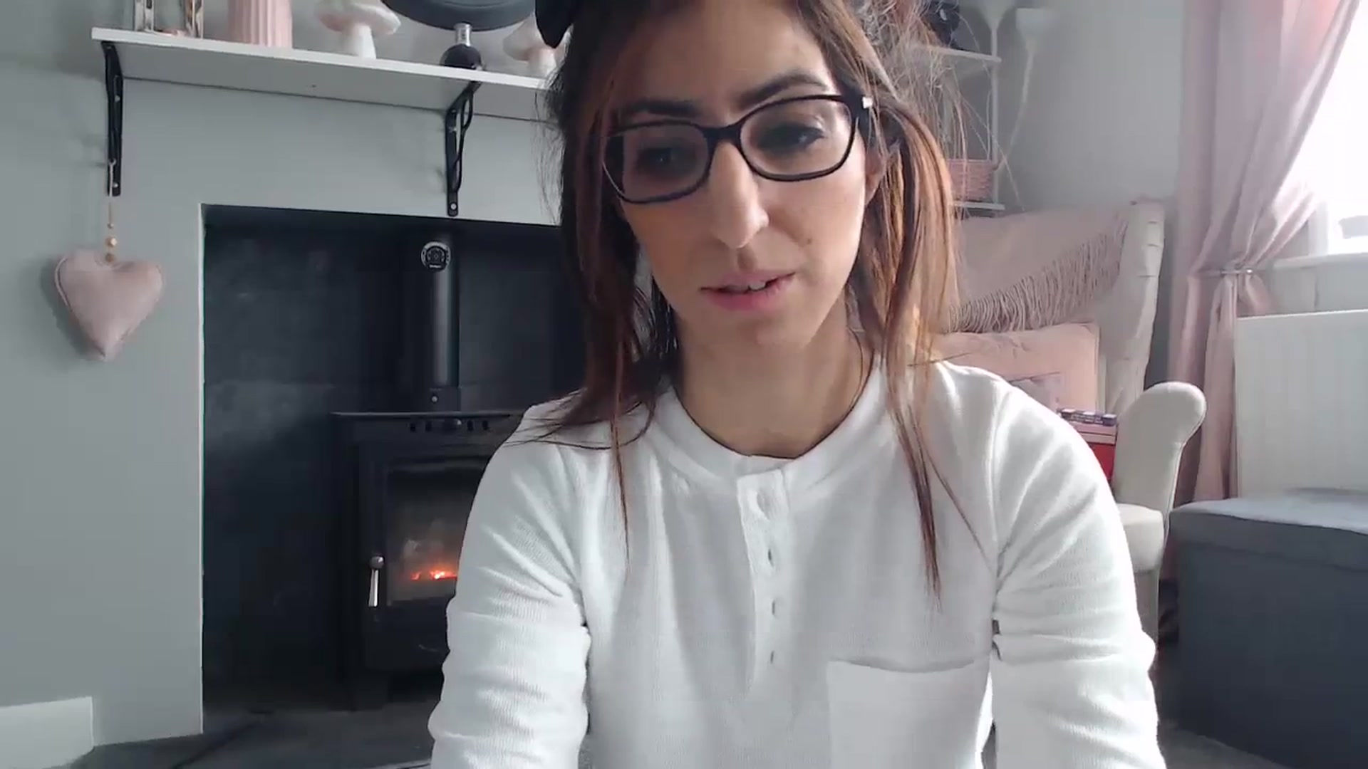 Gallery image thumbnail from WildPersian's myfreecams stream on, 02/01/2024, 10:22 image 9 of 20