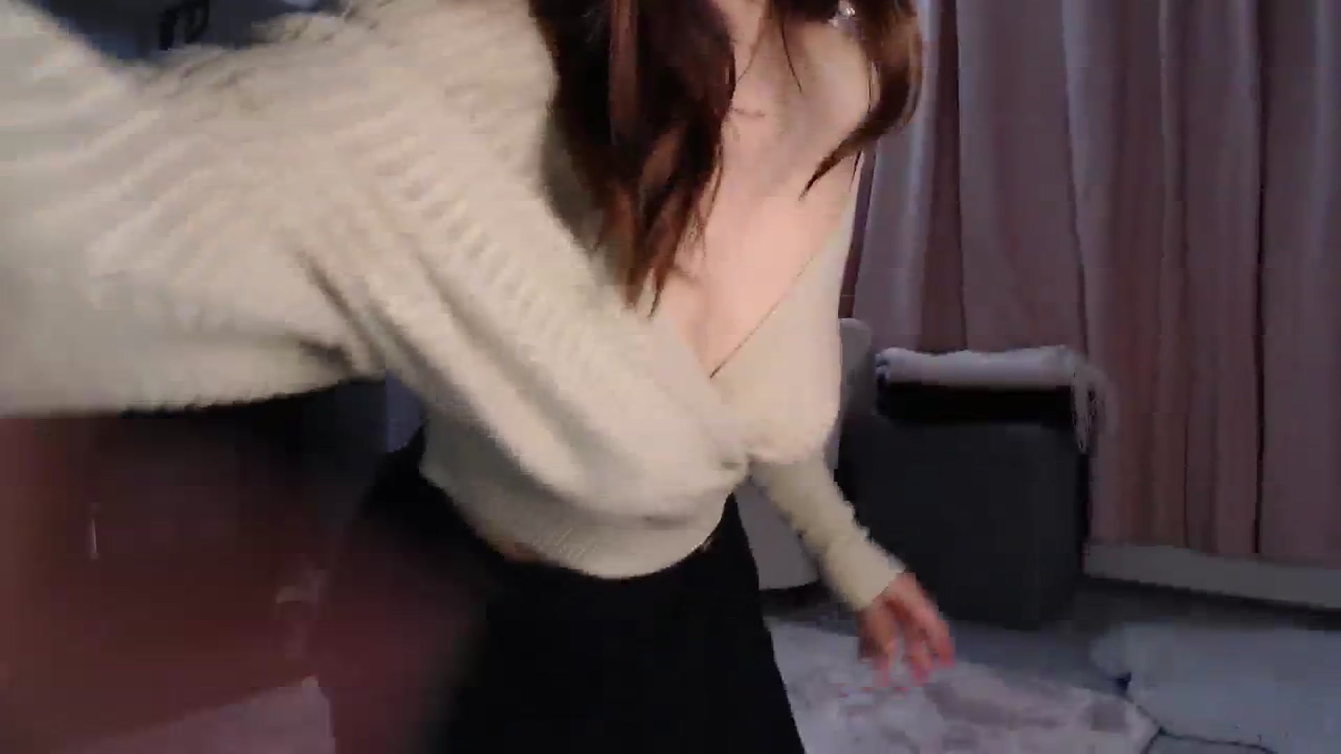 Gallery image thumbnail from WildPersian's myfreecams stream on, 04/06/2024, 03:35 image 13 of 20