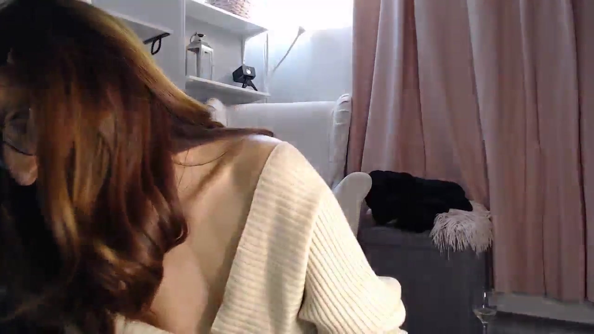 Gallery image thumbnail from WildPersian's myfreecams stream on, 04/06/2024, 04:46 image 13 of 20
