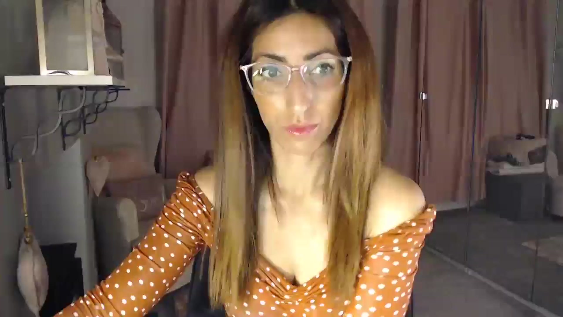 Gallery image thumbnail from WildPersian's myfreecams stream on, 06/13/2024, 02:21 image 1 of 20