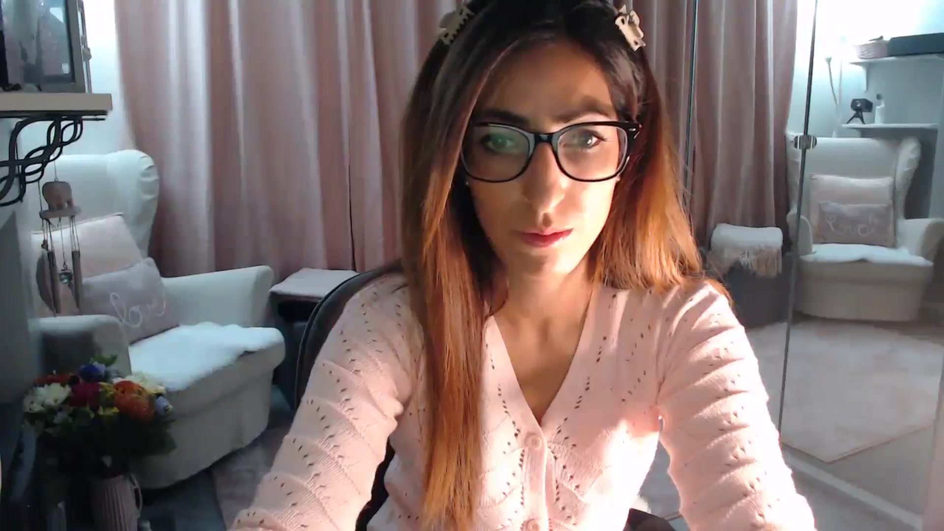 Gallery image thumbnail from WildPersian's myfreecams stream on, 09/05/2024, 02:12 image 20 of 20