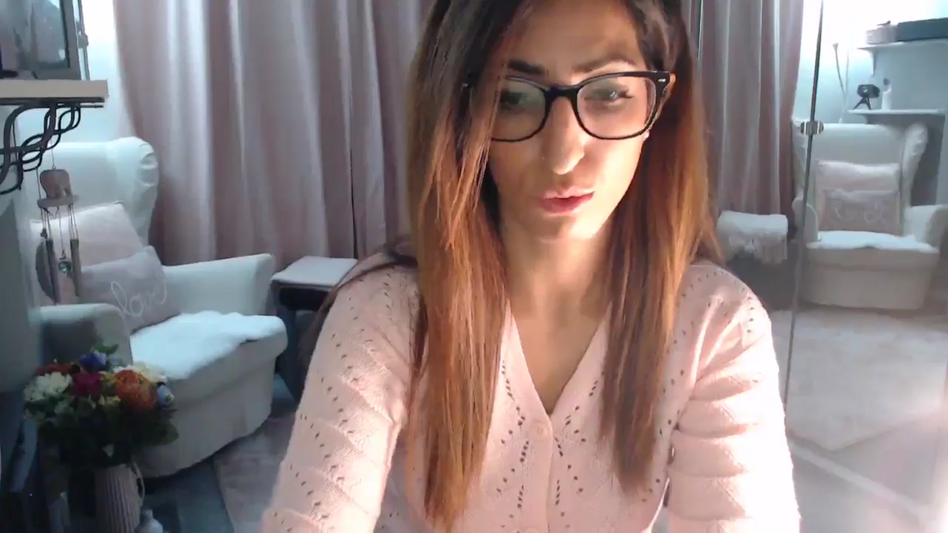 Gallery image thumbnail from WildPersian's myfreecams stream on, 09/05/2024, 03:08 image 3 of 20