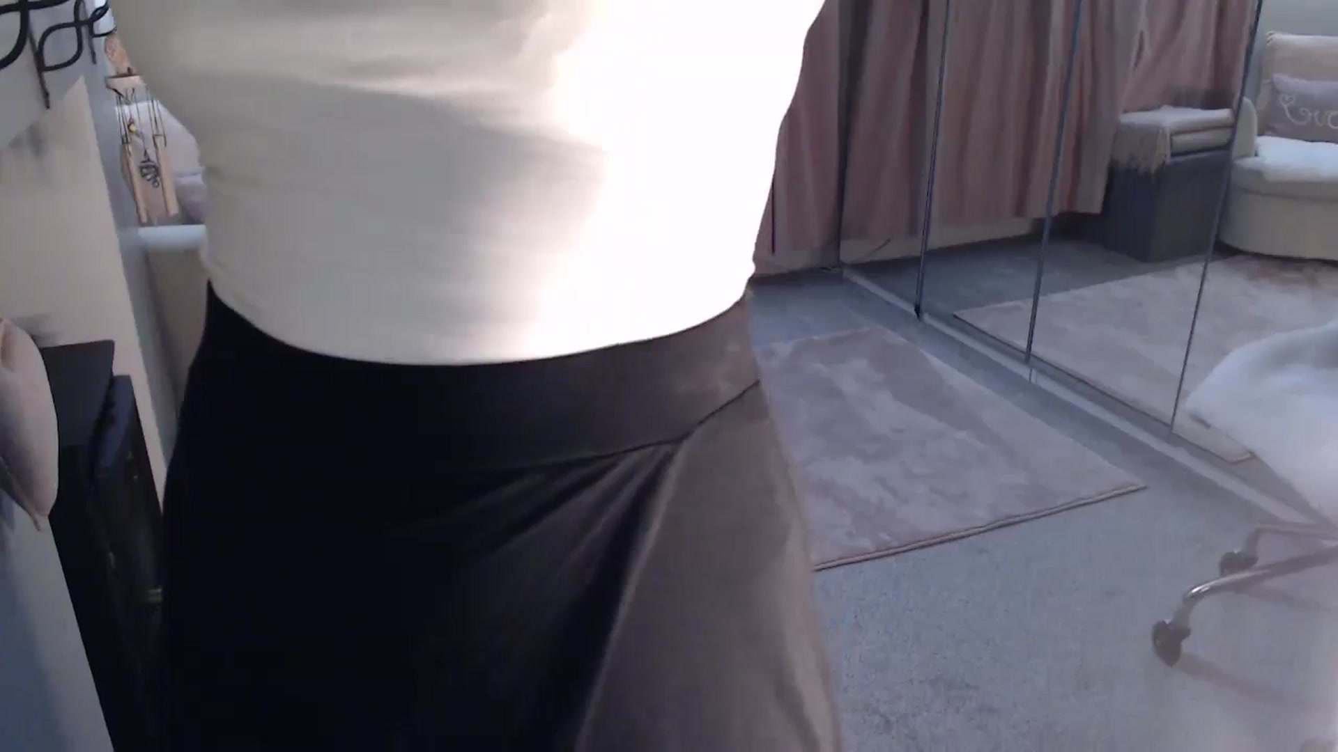 Gallery image thumbnail from WildPersian's myfreecams stream on, 09/09/2024, 02:47 image 16 of 20