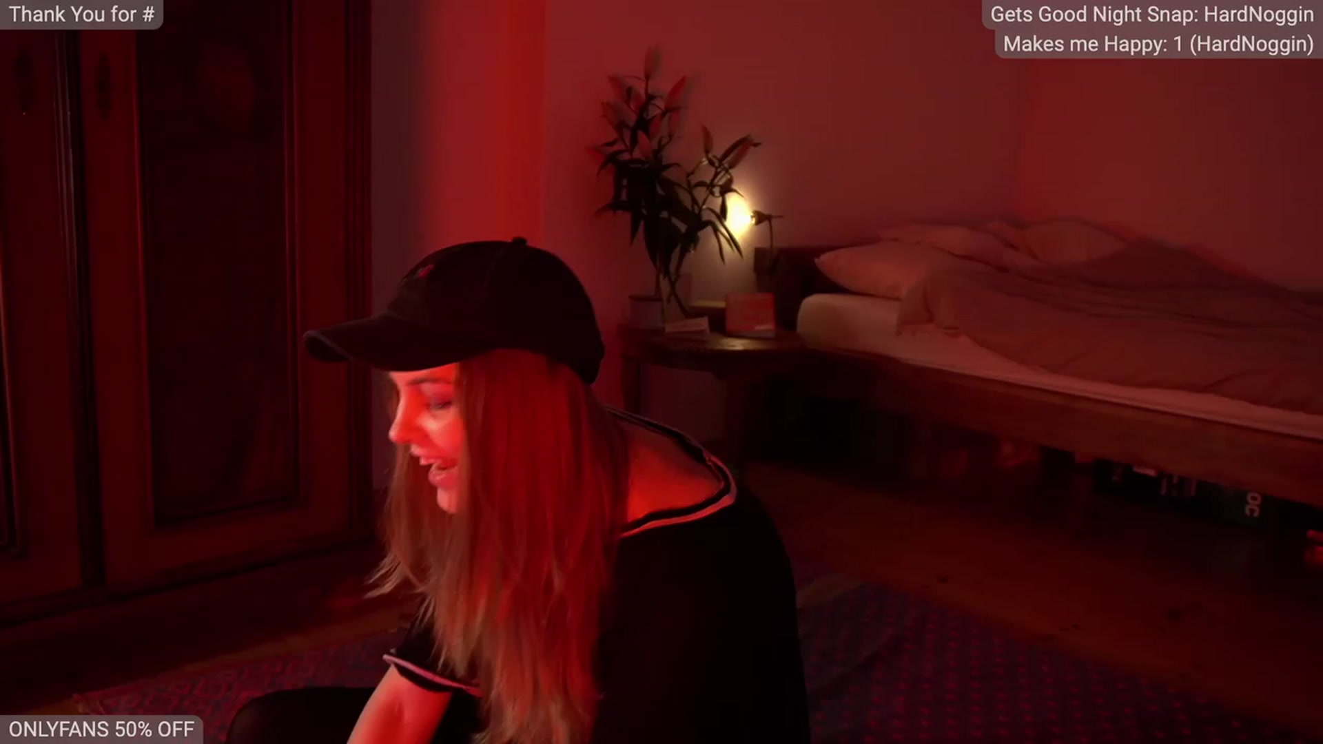 Gallery image thumbnail from WildThyme's myfreecams stream on, 12/04/2022, 14:41 image 1 of 20