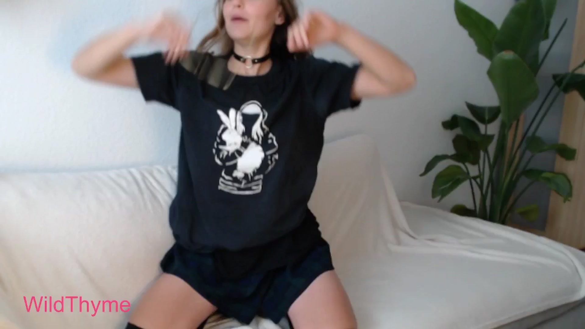 Gallery image thumbnail from WildThyme's myfreecams stream on, 05/16/2024, 15:07 image 6 of 20