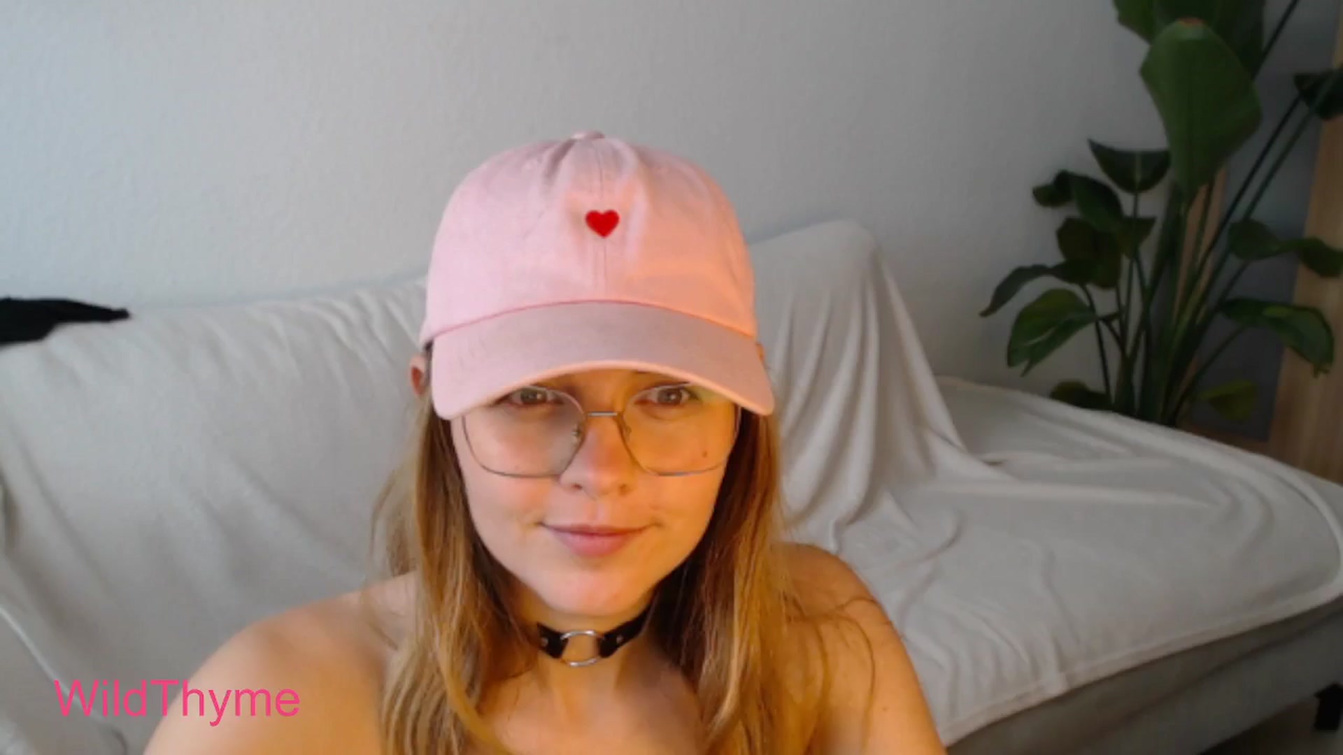 Gallery image thumbnail from WildThyme's myfreecams stream on, 05/16/2024, 15:07 image 18 of 20