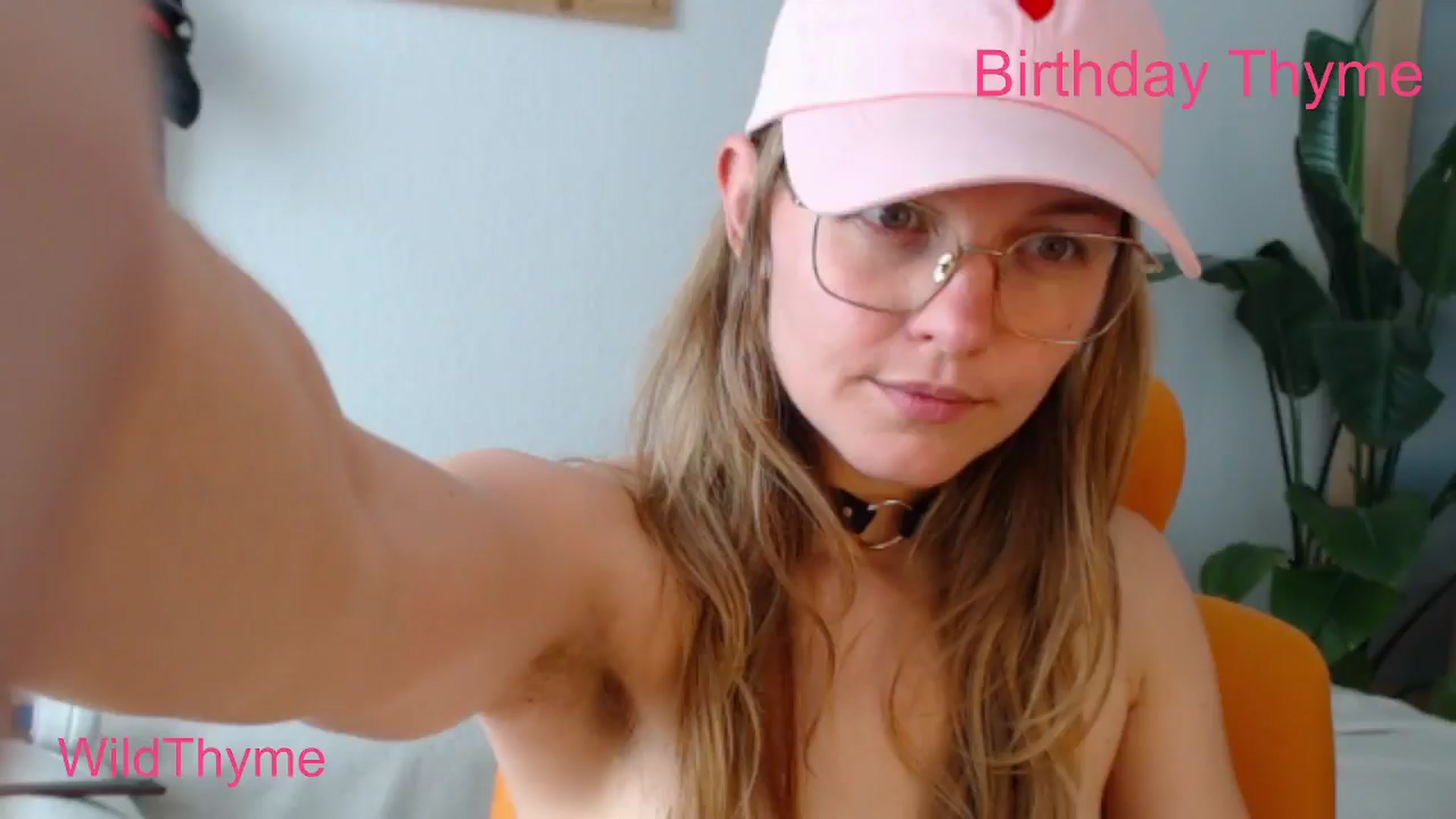 Gallery image thumbnail from WildThyme's myfreecams stream on, 05/24/2024, 14:31 image 14 of 20