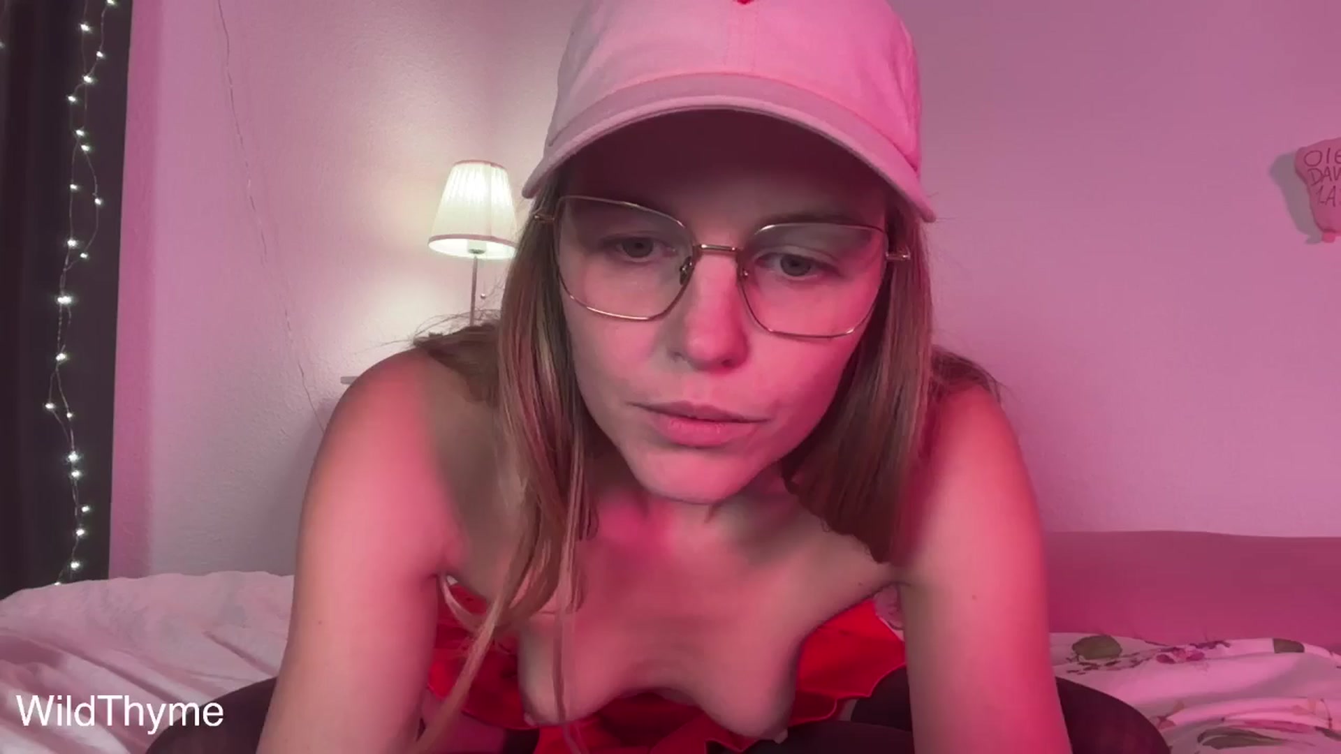 Gallery image thumbnail from WildThyme's myfreecams stream on, 10/04/2024, 17:47 image 6 of 20