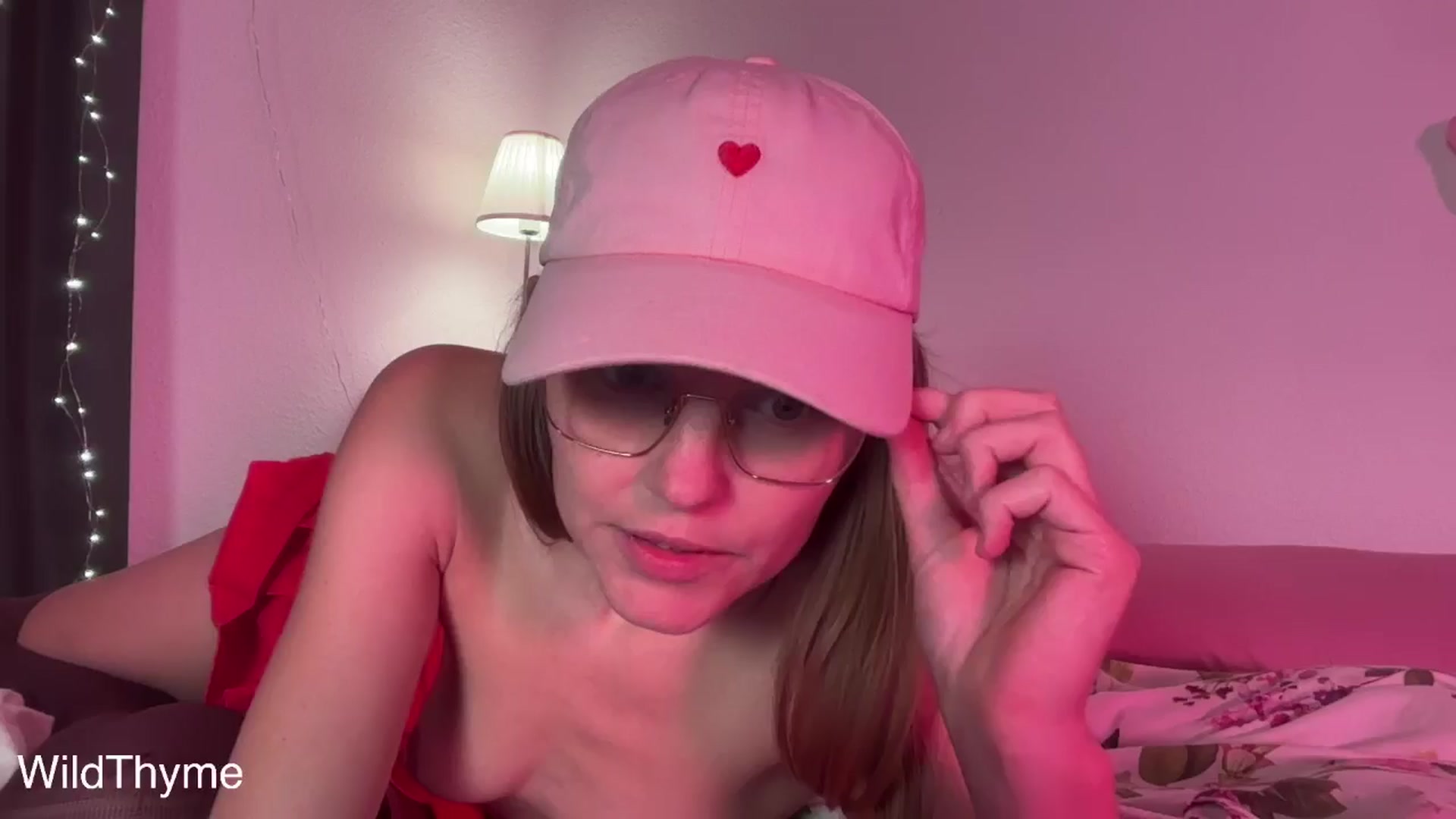 Gallery image thumbnail from WildThyme's myfreecams stream on, 10/04/2024, 17:47 image 4 of 20
