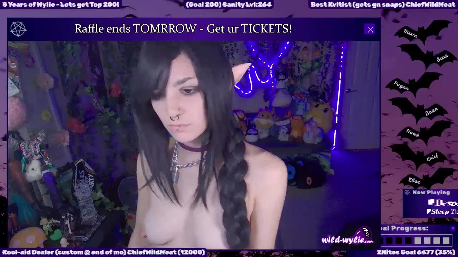 Gallery image thumbnail from WildWyliePM's myfreecams stream on, 10/31/2025, 05:36 image 19 of 20