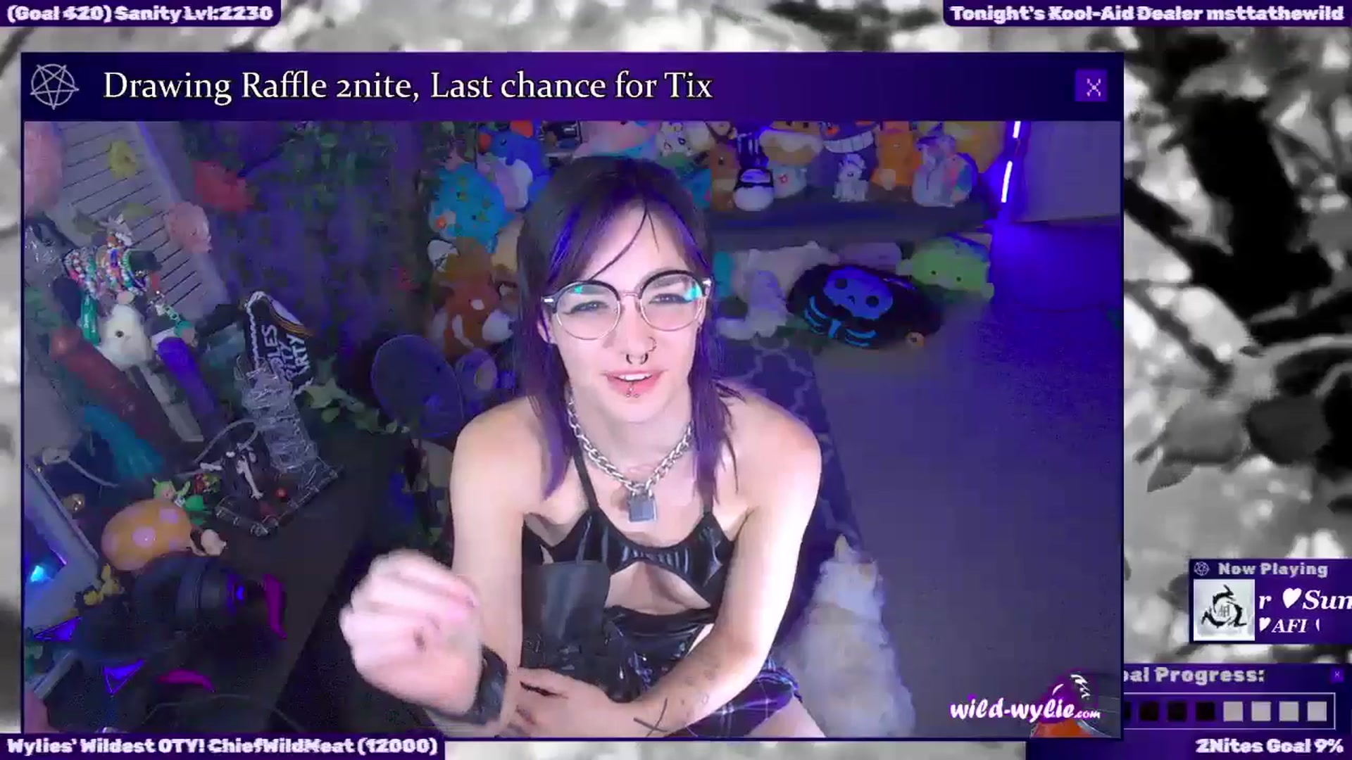 Gallery image thumbnail from WildWyliePM's myfreecams stream on, 11/04/2025, 06:10 image 14 of 20