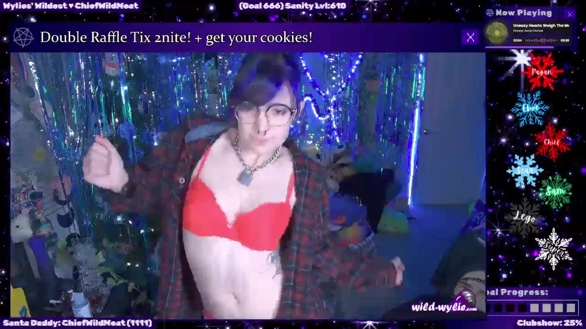 Gallery image thumbnail from WildWyliePM's myfreecams stream on, 12/26/2025, 06:24 image 17 of 20