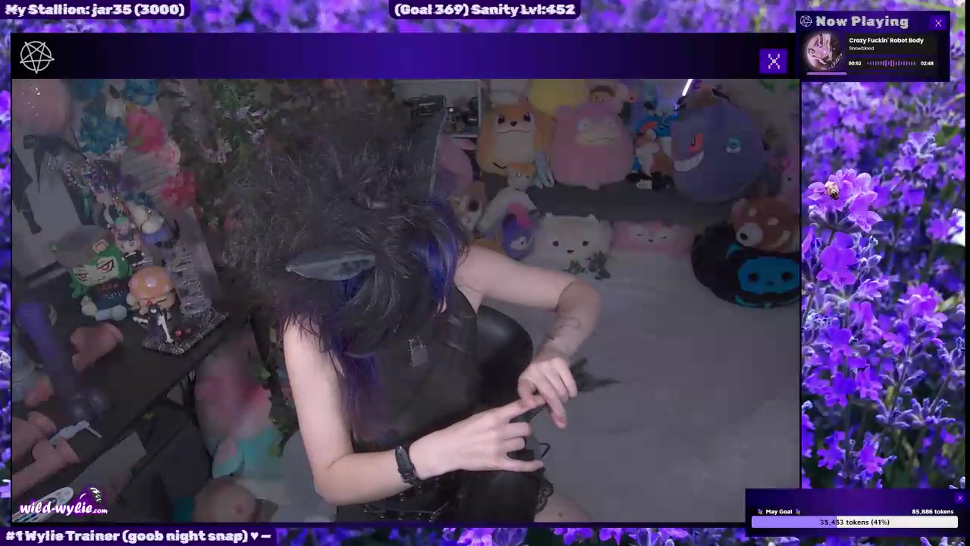 Gallery image thumbnail from WildWyliePM's myfreecams stream on, 05/28/2026, 04:42 image 6 of 20