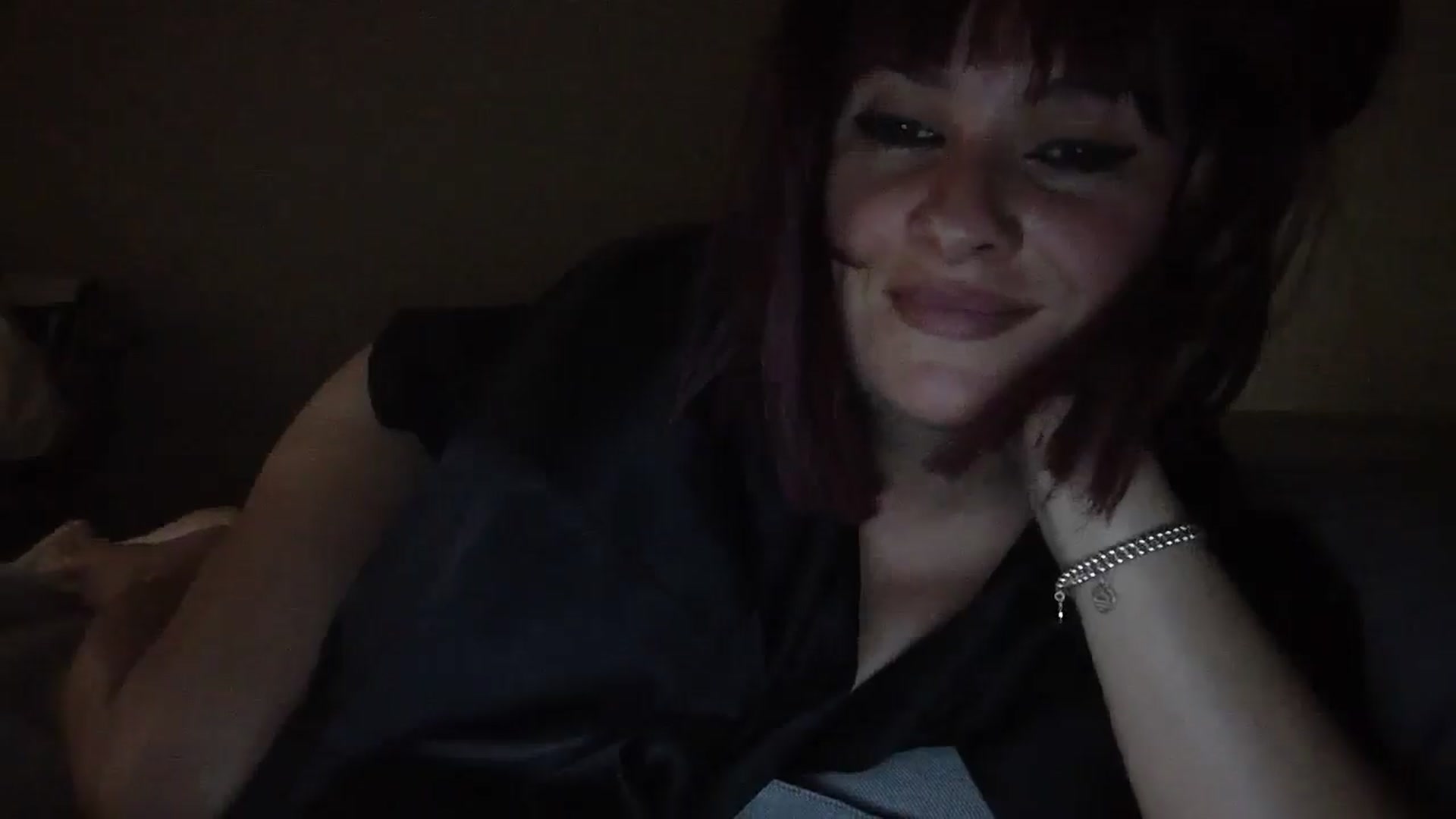 Gallery image thumbnail from WildXienna's myfreecams stream on, 08/20/2025, 03:38 image 5 of 20