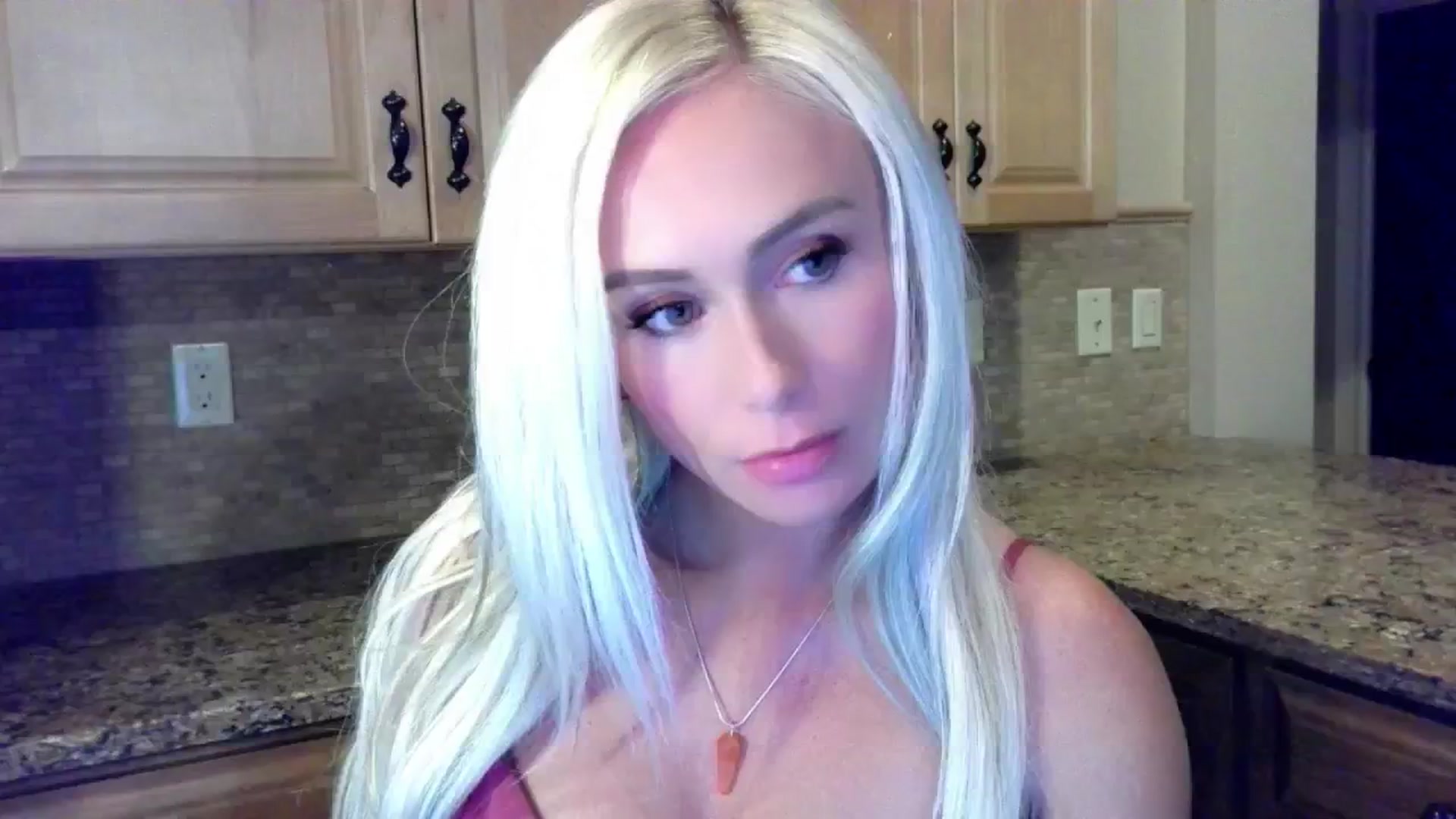 Gallery image thumbnail from Wild_BlondeXx's myfreecams stream on, 07/30/2024, 15:16 image 16 of 20