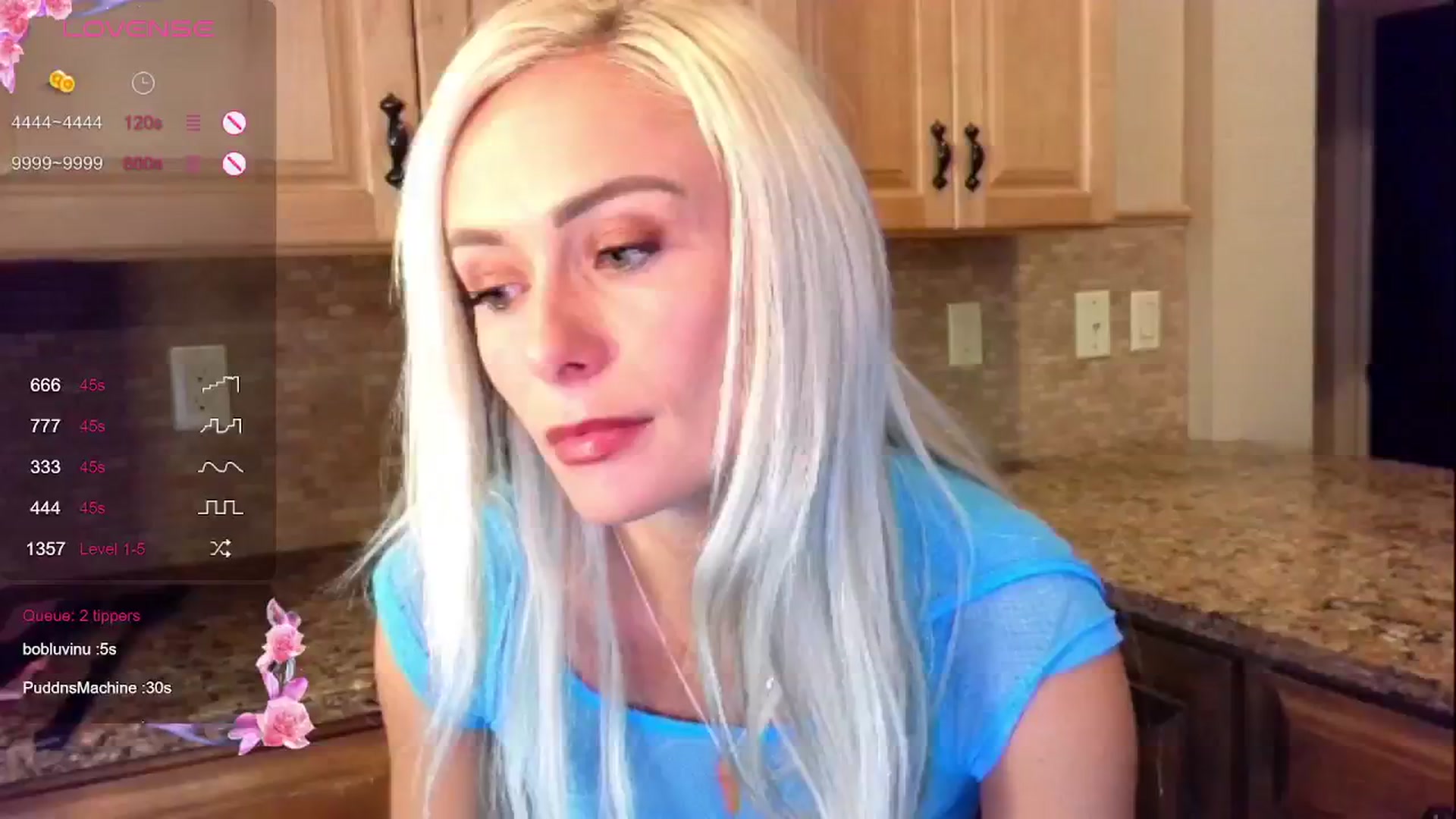 Gallery image thumbnail from Wild_BlondeXx's myfreecams stream on, 07/30/2024, 20:59 image 11 of 20