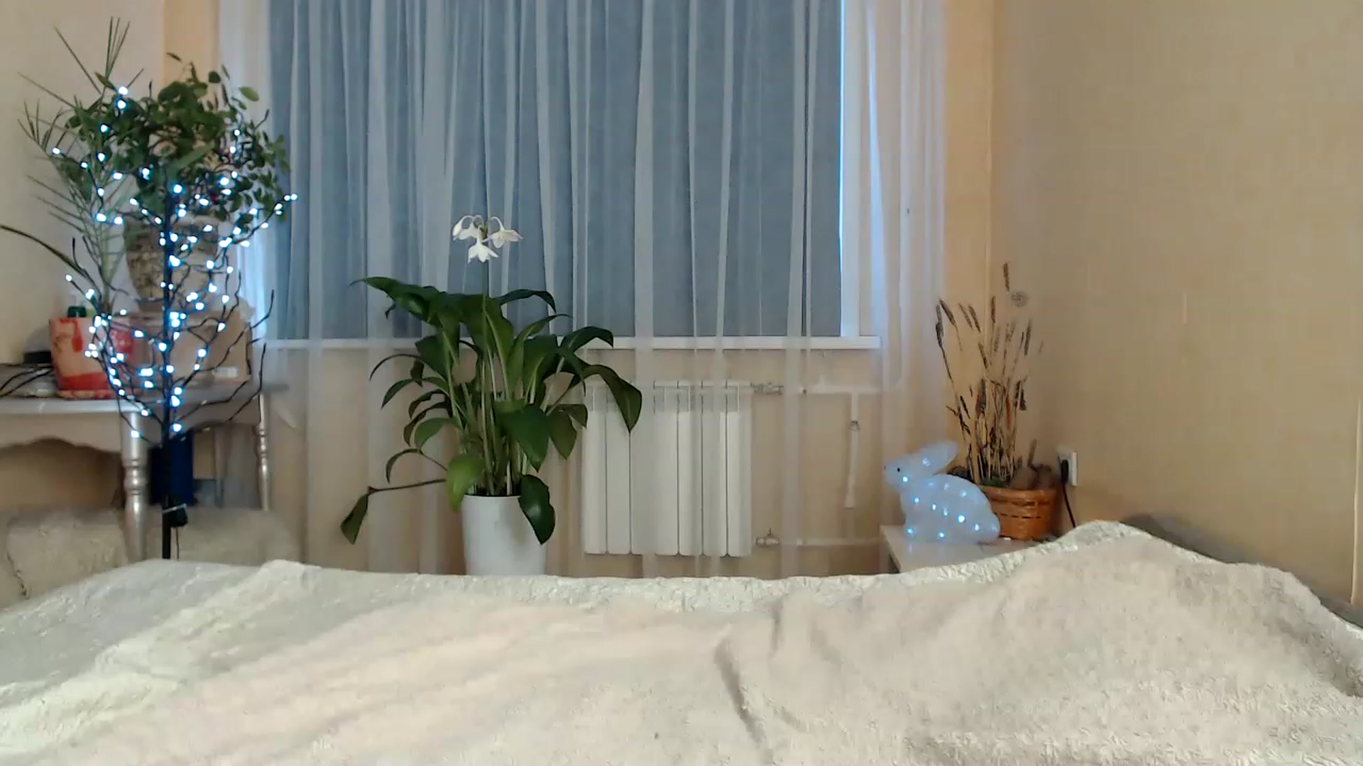 Gallery image thumbnail from Wild_kitten_'s myfreecams stream on, 02/08/2023, 04:27 image 1 of 20
