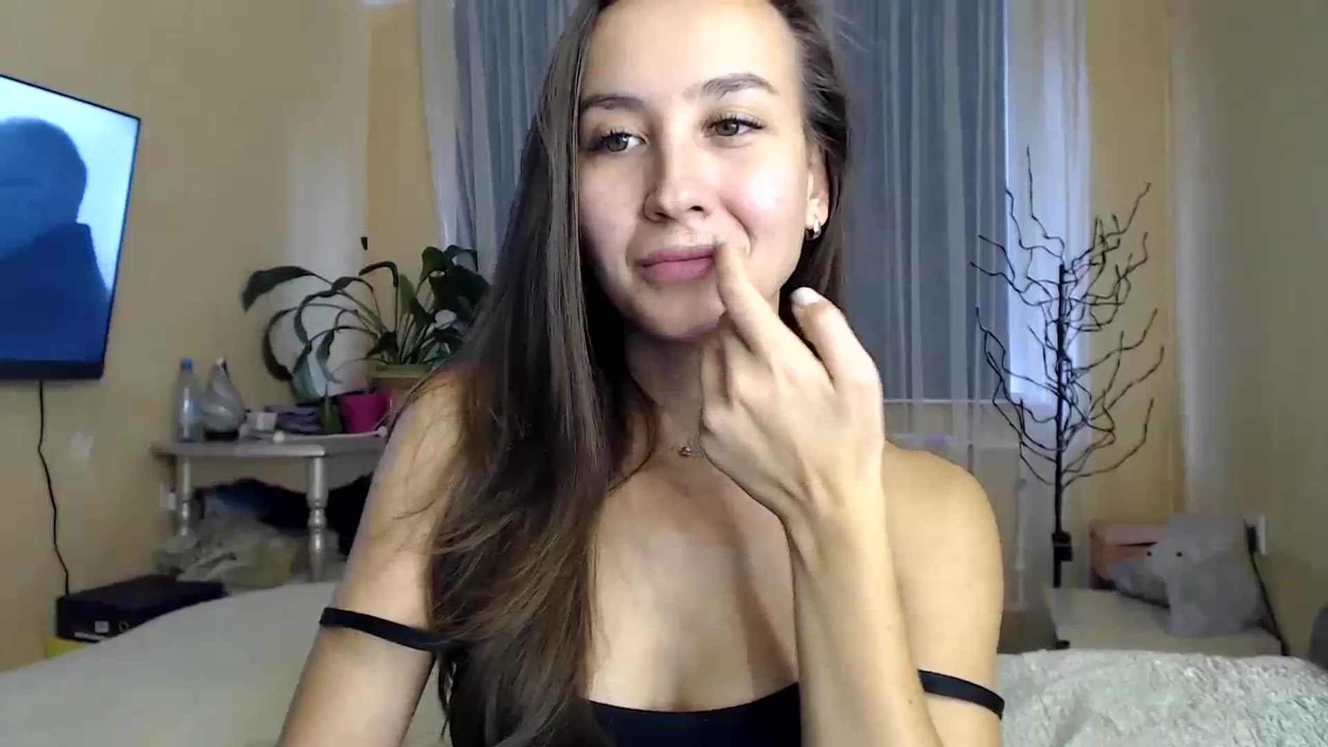 Gallery image thumbnail from Wild_kitten_'s myfreecams stream on, 09/25/2023, 05:16 image 9 of 20