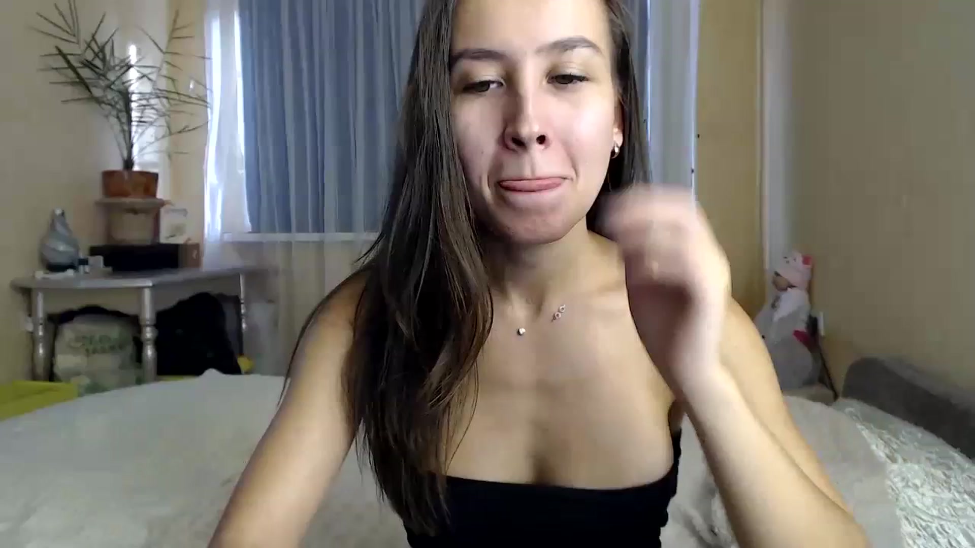 Gallery image thumbnail from Wild_kitten_'s myfreecams stream on, 10/06/2023, 04:29 image 5 of 20