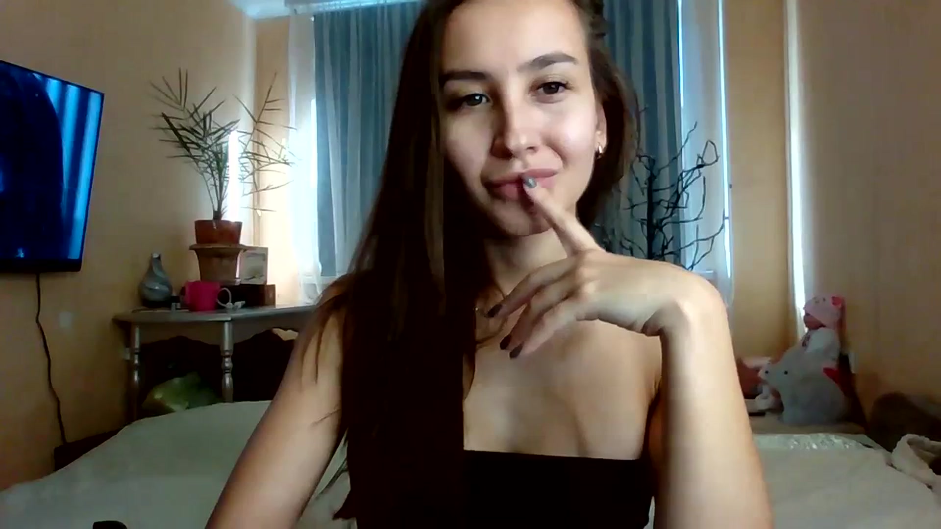 Gallery image thumbnail from Wild_kitten_'s myfreecams stream on, 10/10/2023, 04:53 image 4 of 20