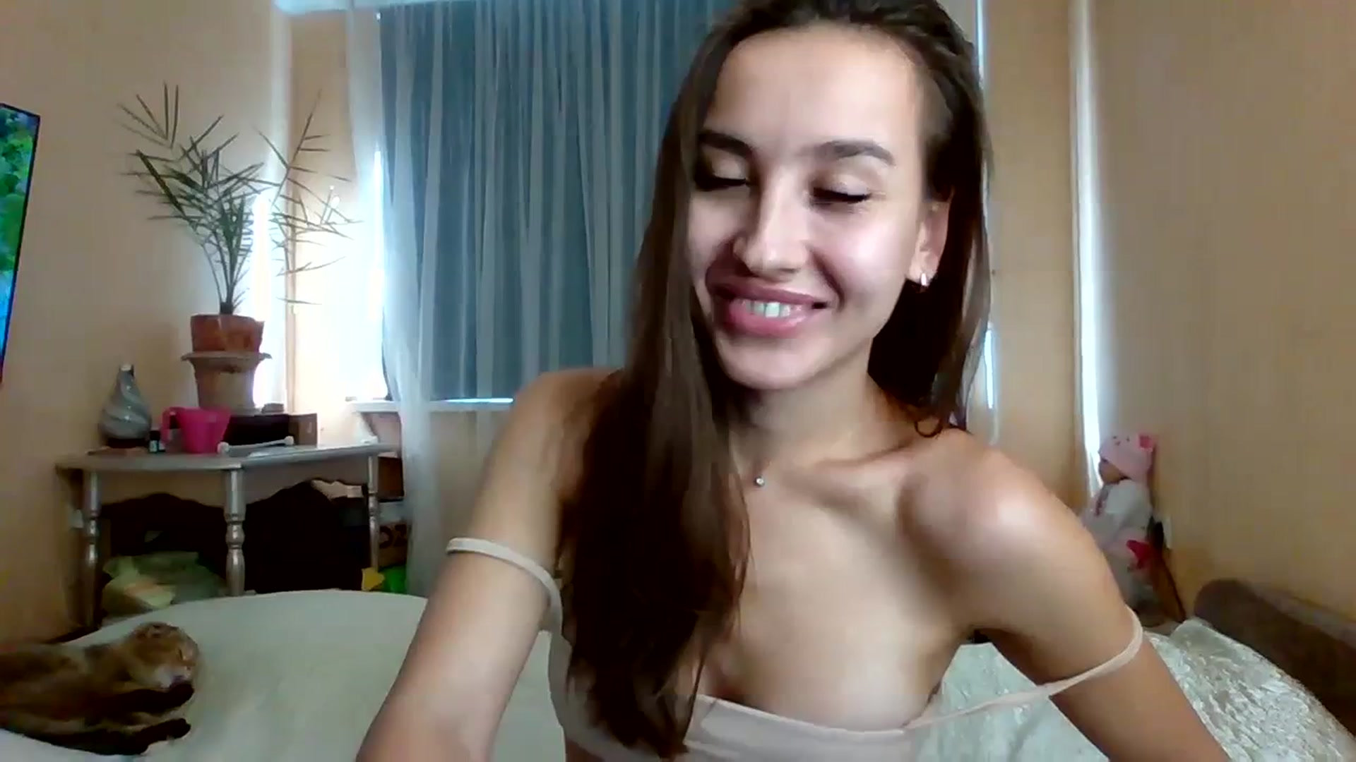 Gallery image thumbnail from Wild_kitten_'s myfreecams stream on, 10/13/2023, 05:04 image 14 of 20