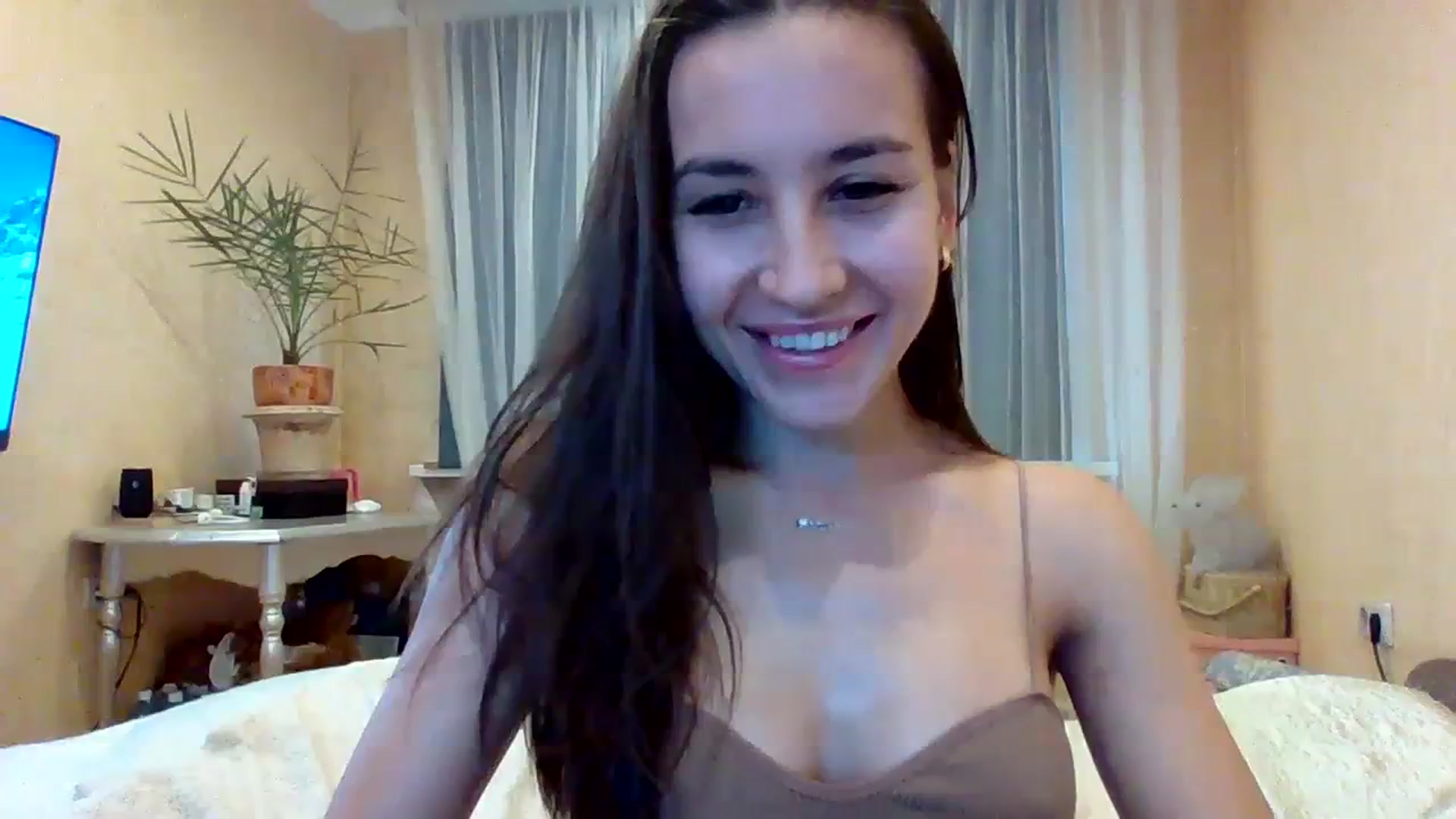 Gallery image thumbnail from Wild_kitten_'s myfreecams stream on, 11/17/2023, 04:49 image 1 of 20