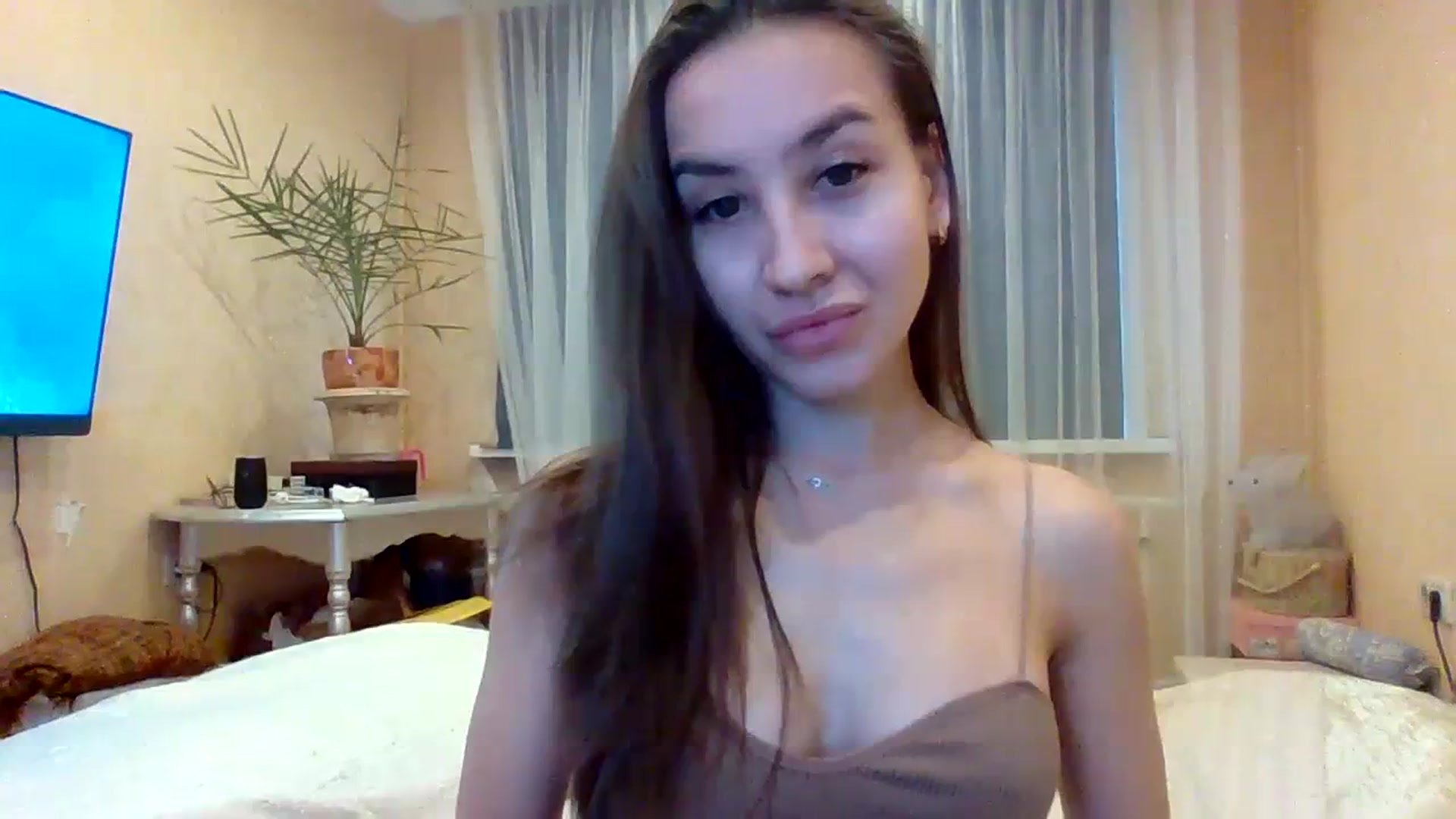 Gallery image thumbnail from Wild_kitten_'s myfreecams stream on, 11/23/2023, 04:10 image 6 of 20