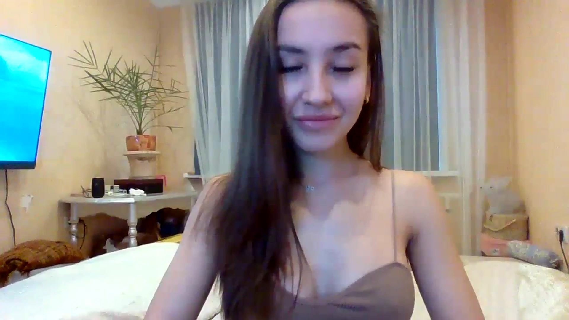 Gallery image thumbnail from Wild_kitten_'s myfreecams stream on, 11/23/2023, 04:10 image 8 of 20