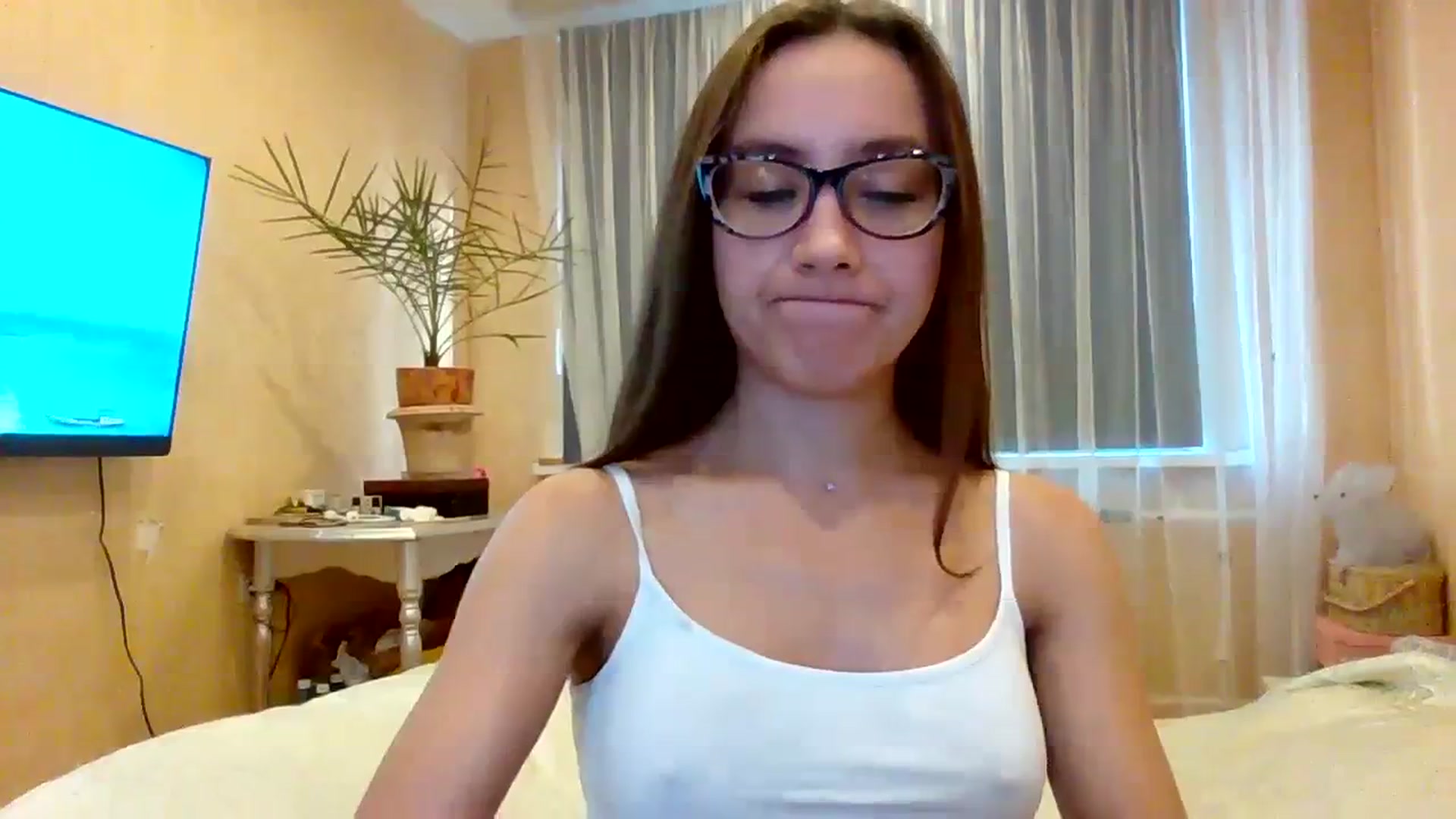Gallery image thumbnail from Wild_kitten_'s myfreecams stream on, 12/04/2023, 06:16 image 7 of 20