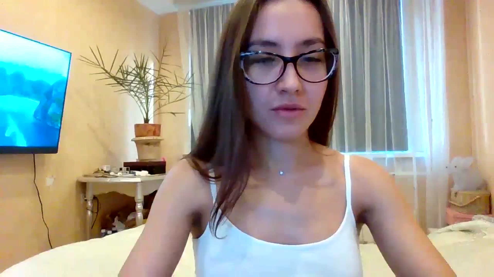 Gallery image thumbnail from Wild_kitten_'s myfreecams stream on, 12/04/2023, 06:16 image 6 of 20