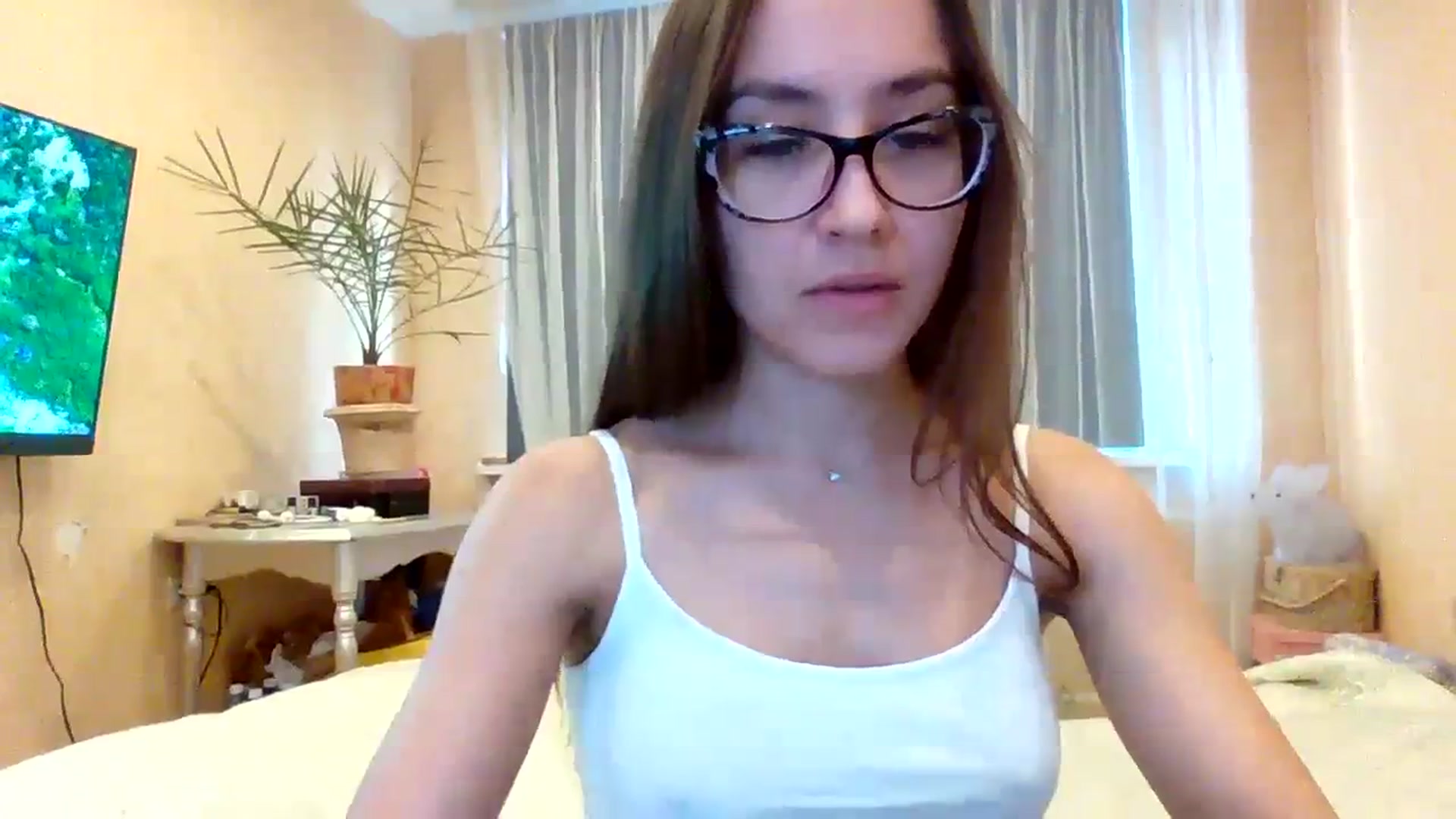 Gallery image thumbnail from Wild_kitten_'s myfreecams stream on, 12/04/2023, 06:16 image 14 of 20