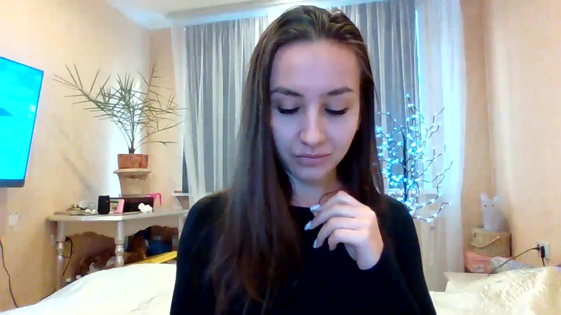 Gallery image thumbnail from Wild_kitten_'s myfreecams stream on, 12/09/2023, 05:12 image 13 of 20