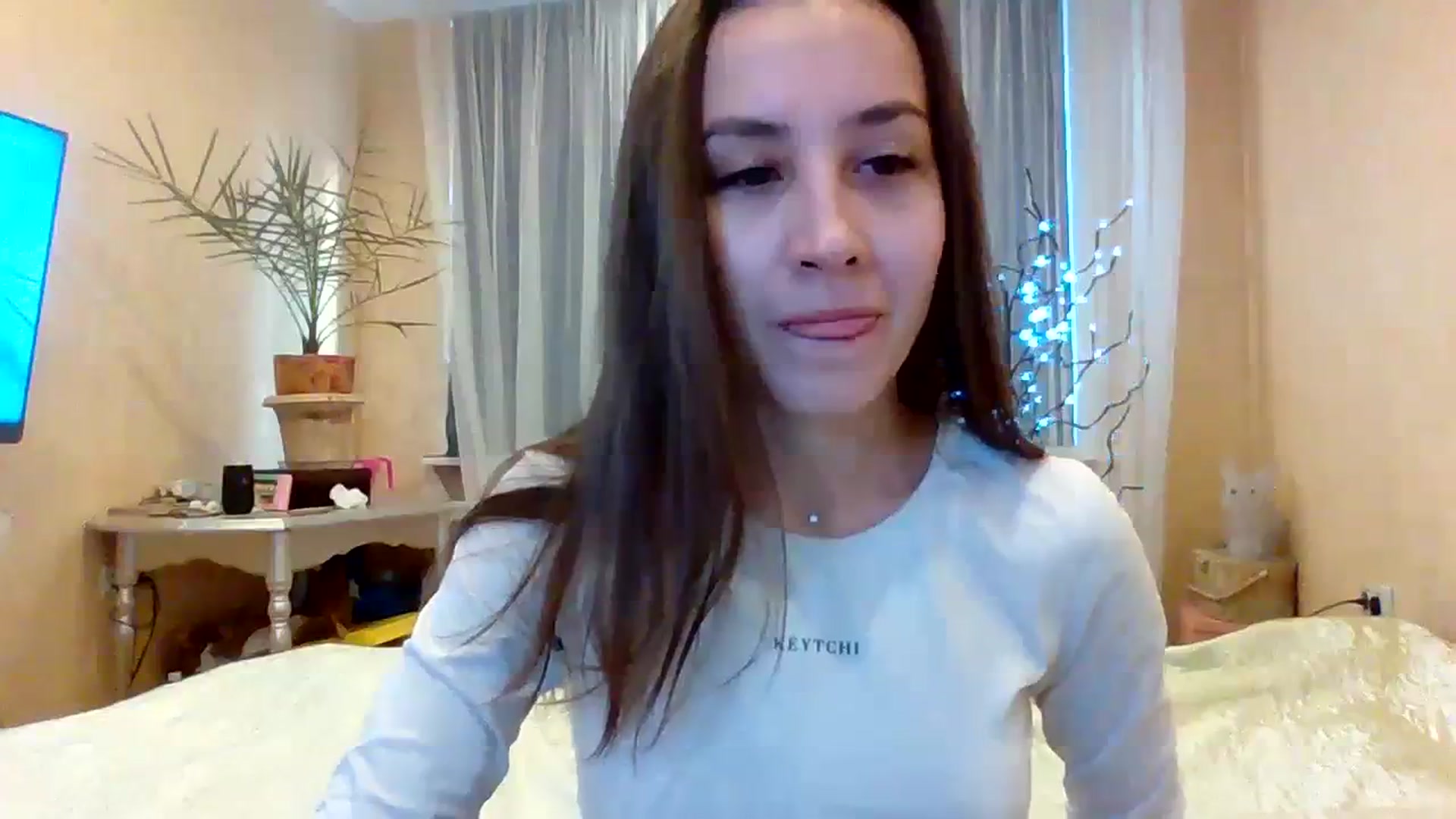 Gallery image thumbnail from Wild_kitten_'s myfreecams stream on, 12/11/2023, 05:13 image 18 of 20